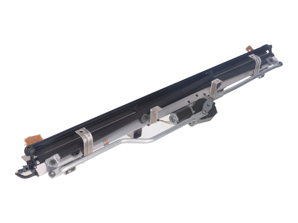 Store pare-soleil pour lunette arrière MERCEDES-BENZ CLS (C219) CLS 63 AMG  378 kW  514 PS (04.2006-12.2010) Store pare-soleil pour lunette arrière MERCEDES-BENZ CLS (C219) CLS 63 AMG  378 kW  514 PS (04.2006-12.2010)