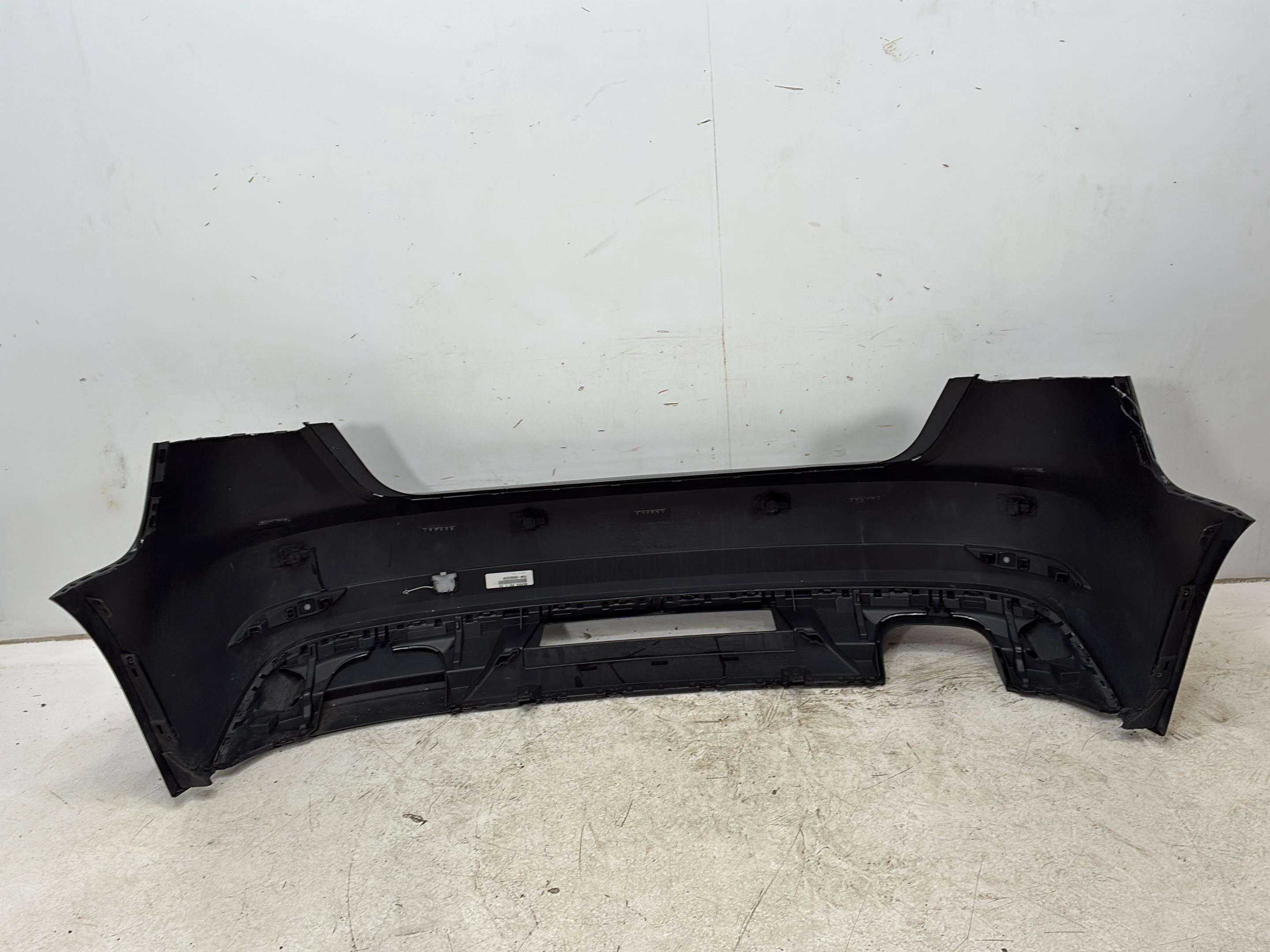 Zderzak przedni tył AUDI A3 Sportback (8V) 2.0 TDI  135 kW  184 PS (05.2013-> )