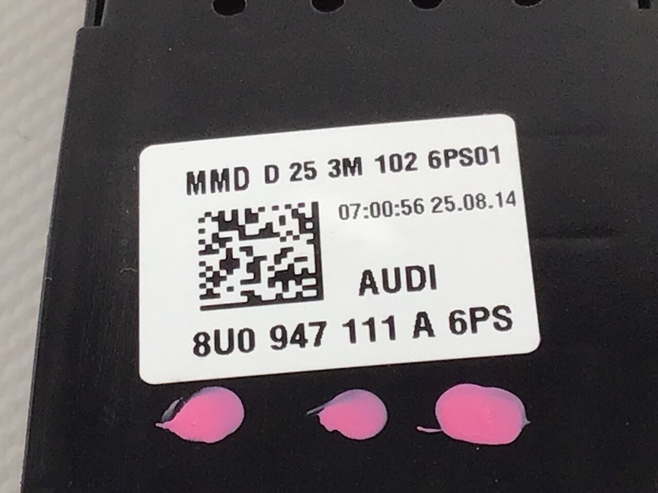 Interieurverlichting achter AUDI Q3 (8U) RS 2.5 quattro  250 kW  340 PS (05.2013-10.2018)