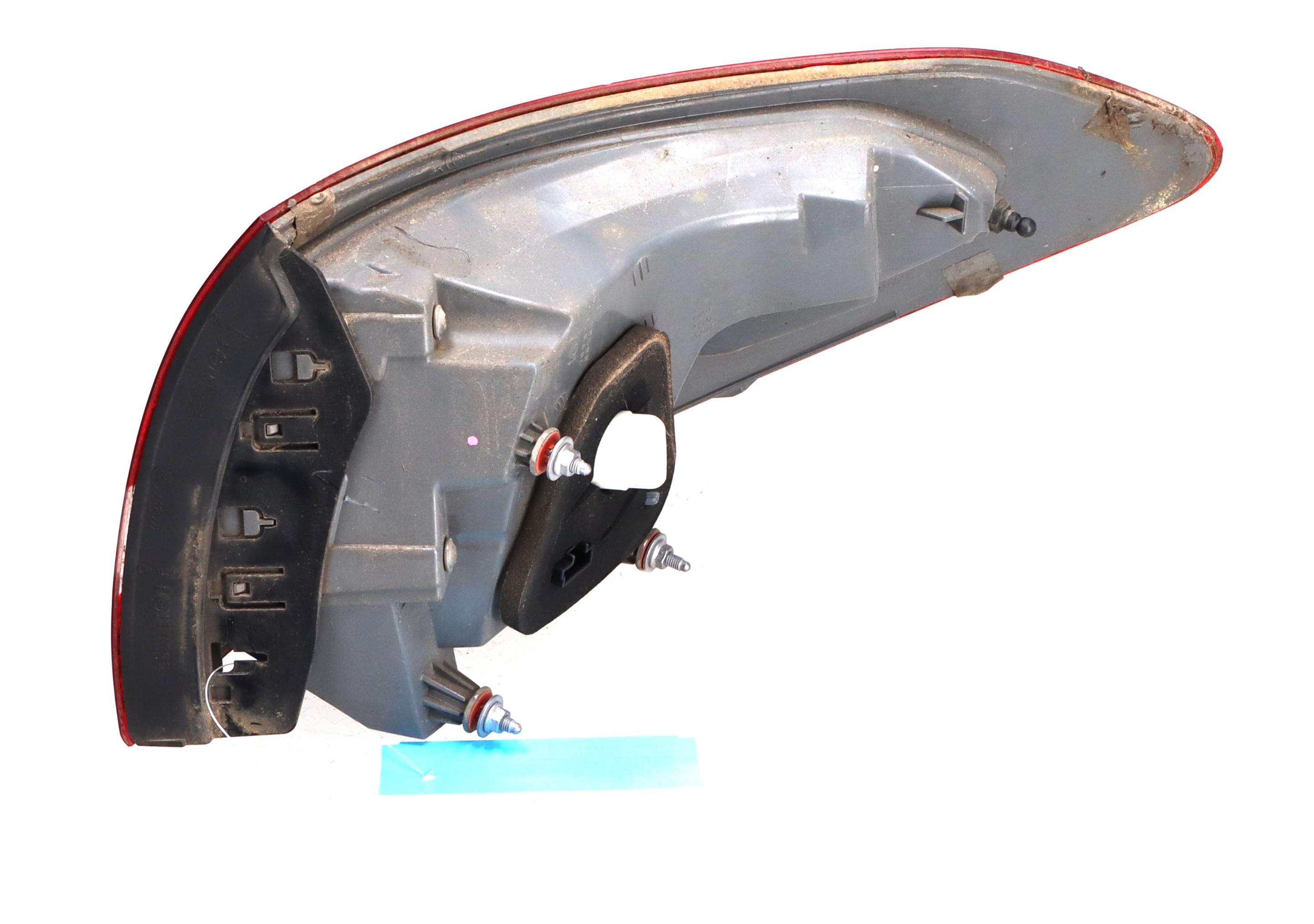 Lampă spate exterior stânga MERCEDES-BENZ C-Klasse (W205) C 200 BLUETEC  100 kW  136 PS (05.2014-05.2018)
