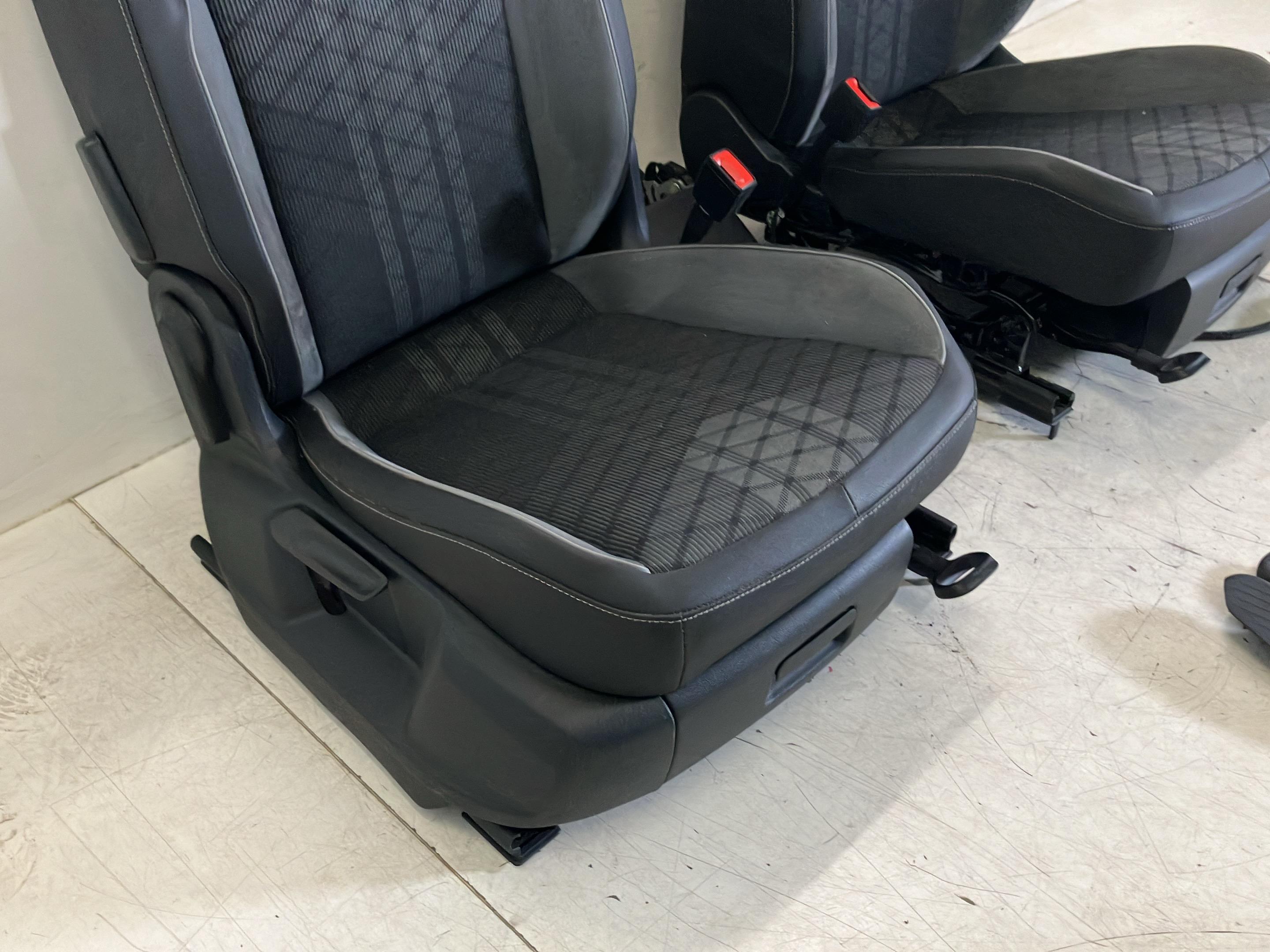 Accesorii interioare VW Tiguan Allspace (BW2) 2.0 TDI 4motion  147 kW  200 PS (06.2020-> )