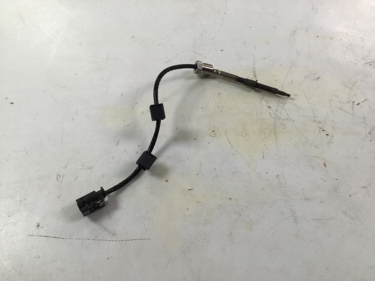 Abgastemperaturfühler BMW X7 (G07) xDrive 40d Mild-Hybrid  250 kW  340 PS (03.2019-> ) Abgastemperaturfühler BMW X7 (G07) xDrive 40d Mild-Hybrid  250 kW  340 PS (03.2019-> )