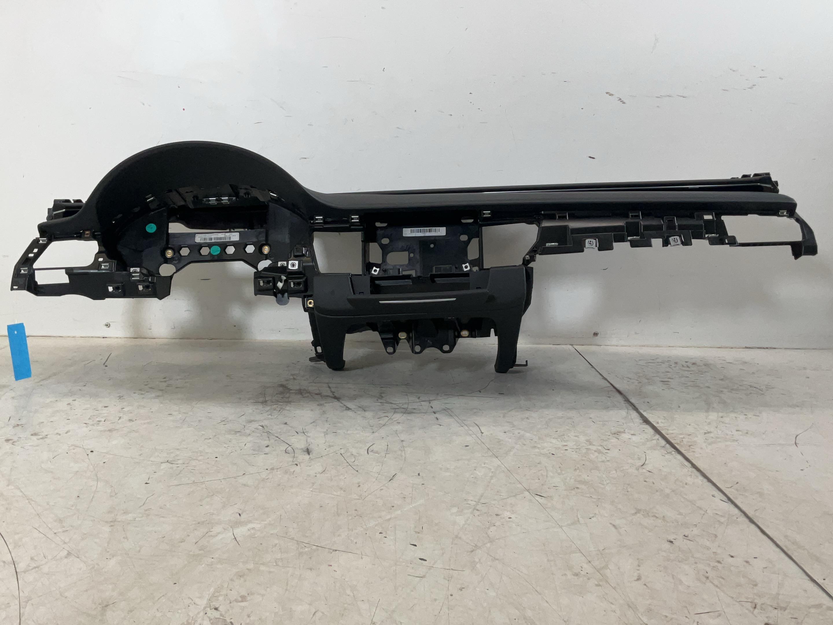 Dashboard AUDI A8 (4H) 3.0 TDI quattro  190 kW  258 PS (10.2013-01.2018)