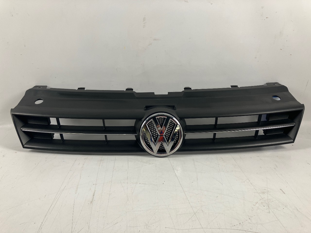 Kühlergrill VW Polo V (6R, 6C) 1.6 TDI  66 kW  90 PS (06.2009-> )