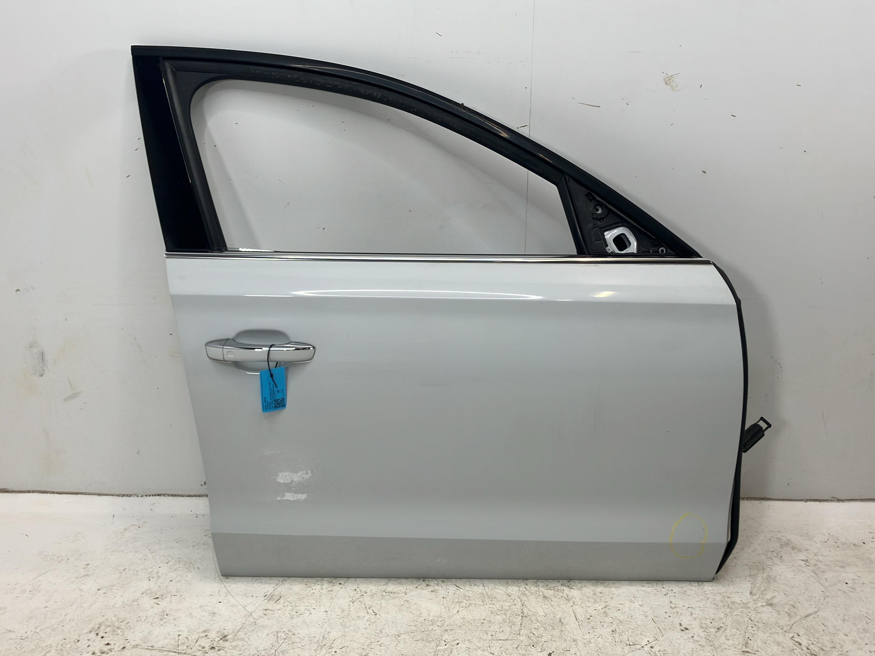 Porte avant droit AUDI A8 (4H) 3.0 TDI quattro  190 kW  258 PS (10.2013-01.2018)