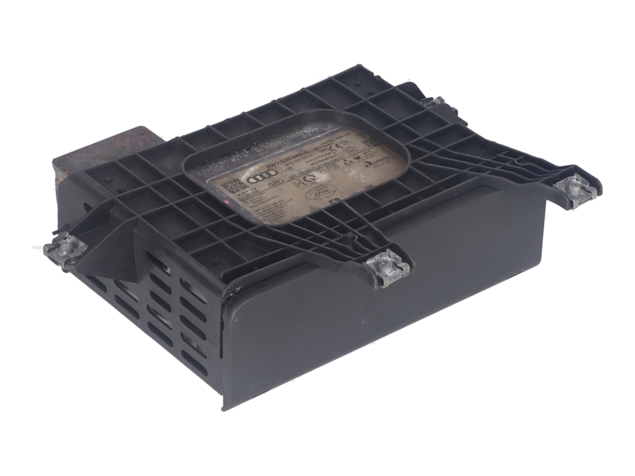 Headunit (Multimedia) AUDI A4 Avant (8W, B9) 35 TFSI Mild Hybrid  110 kW  150 PS (12.2018-> ) Headunit (Multimedia) AUDI A4 Avant (8W, B9) 35 TFSI Mild Hybrid  110 kW  150 PS (12.2018-> )