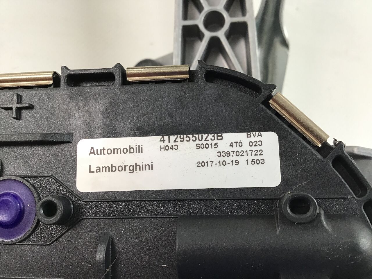 Ruitenwissermotor links voor LAMBORGHINI Huracan 5.2 LP 640-4  470 kW  640 PS (03.2017-> )
