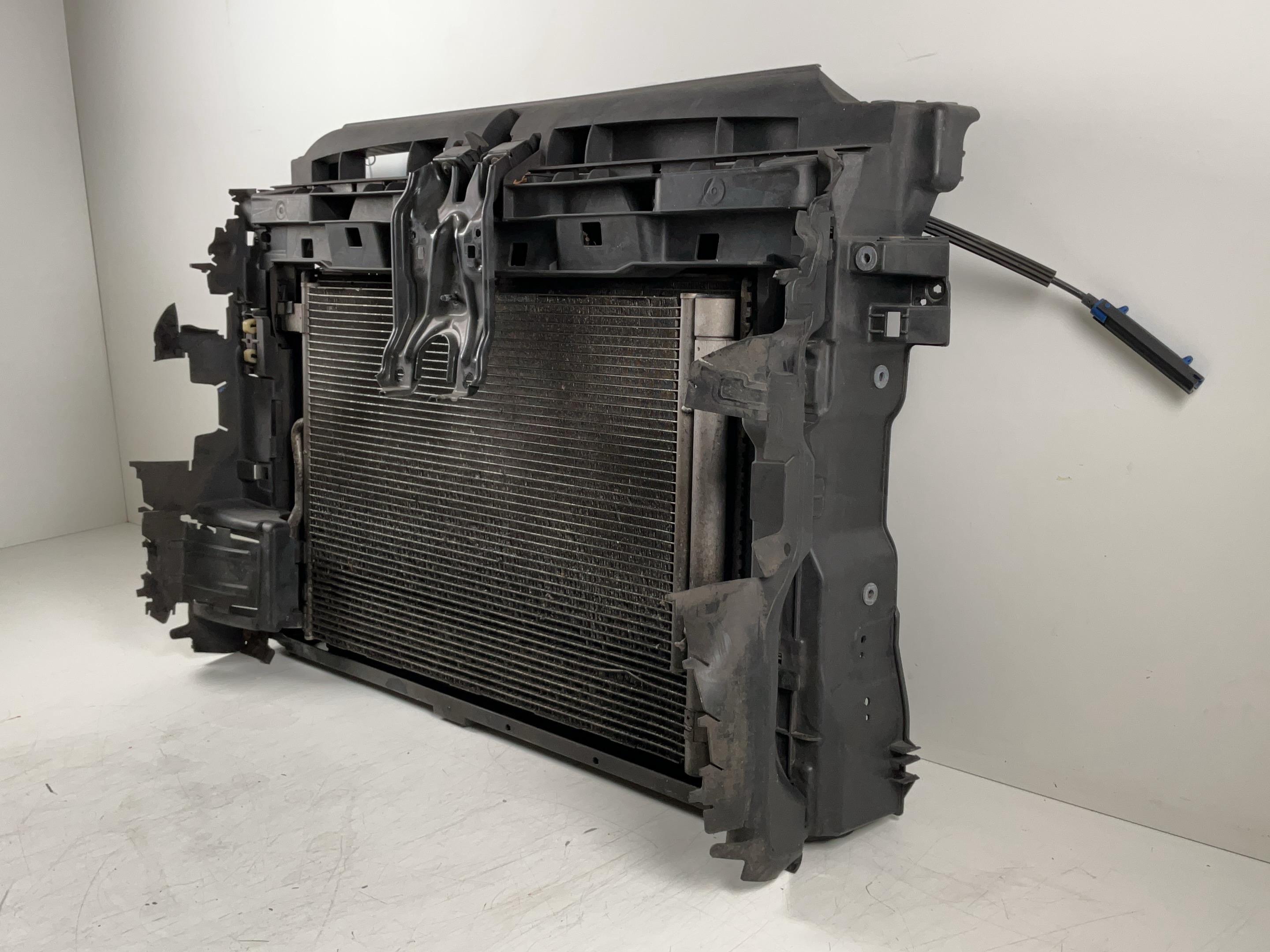 Pachet radiator cu bara de protecție VW Touran II (5T) 2.0 TDI  110 kW  150 PS (05.2015-> )