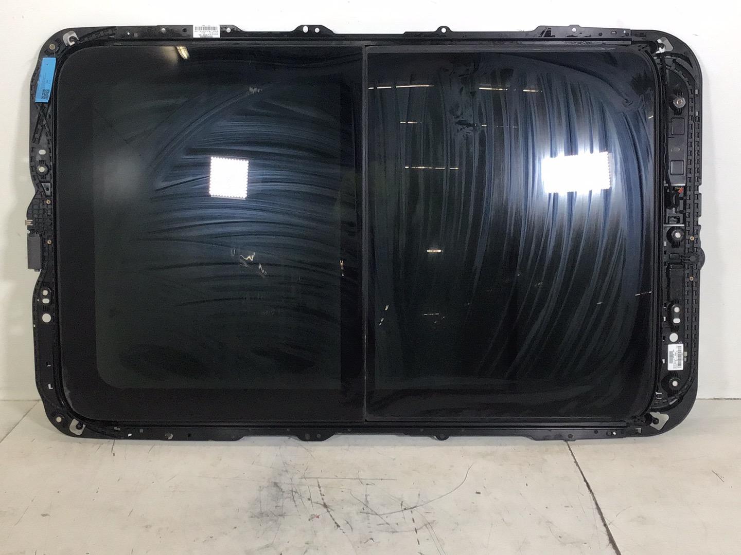 Acoperiș panoramic VW Passat B8 Variant (3G) 2.0 TSI  140 kW  190 PS (11.2018-03.2024)