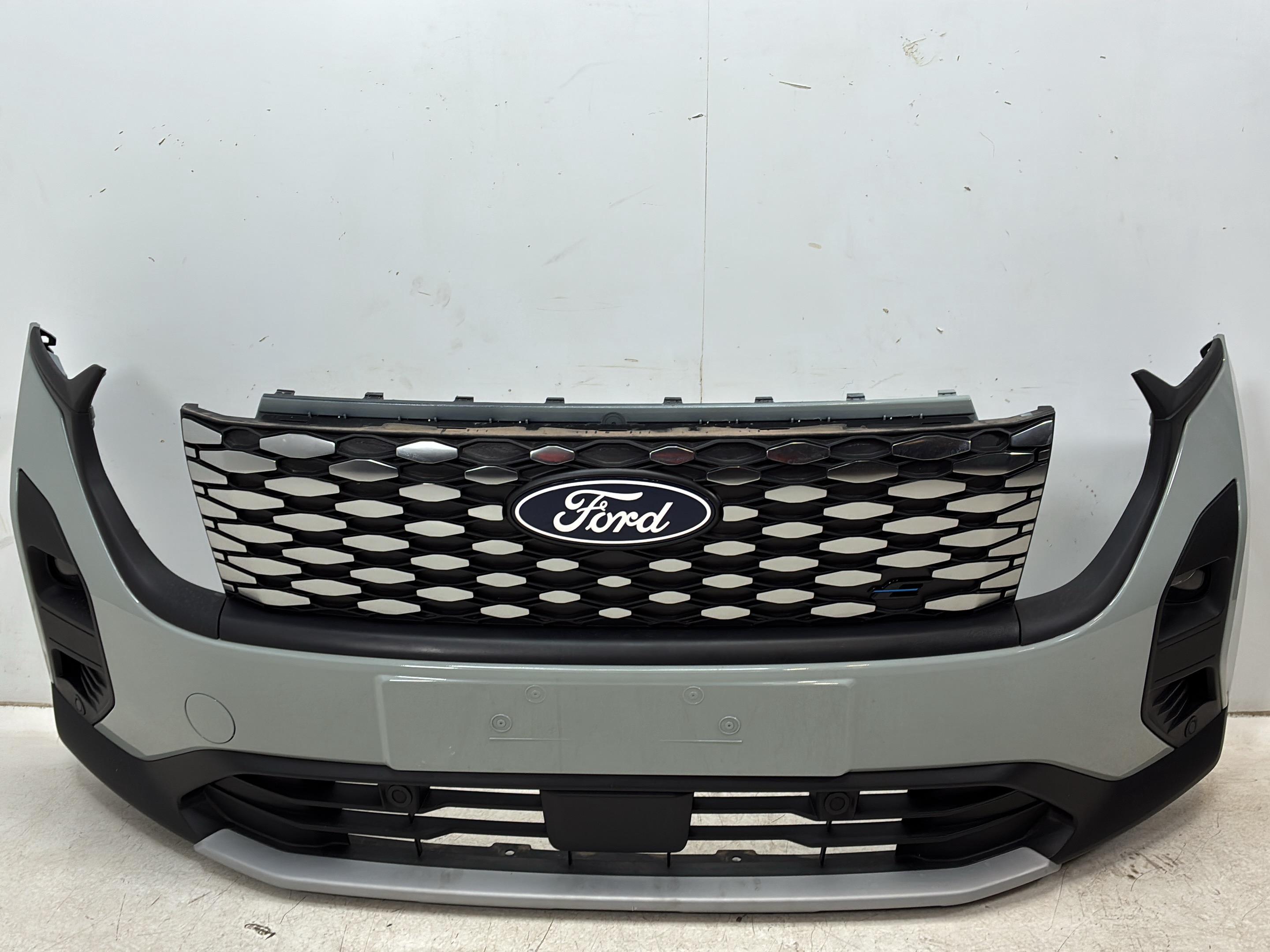 Zderzak przedni przód FORD Tourneo Courier V769 Van (N1P) E-Tourneo Courier  100 kW  136 PS (12.2024-> )