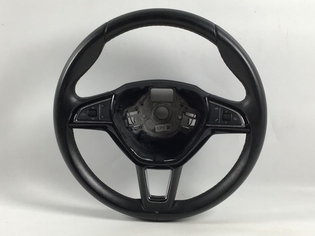 Steering wheel SKODA Fabia III Kombi (NJ) 1.4 TDI  77 kW  105 PS (10.2014-> )