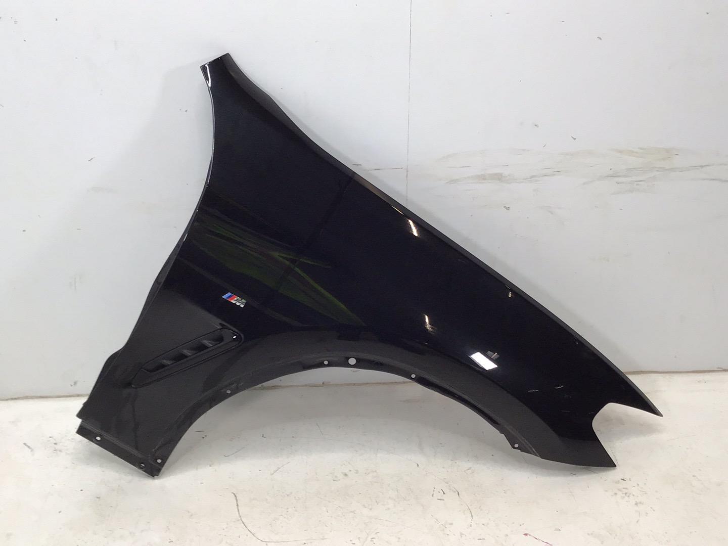 Apărătoare de noroi dreapta față BMW X3 (G01, F97) xDrive 30i  183 kW  249 PS (08.2017-> )