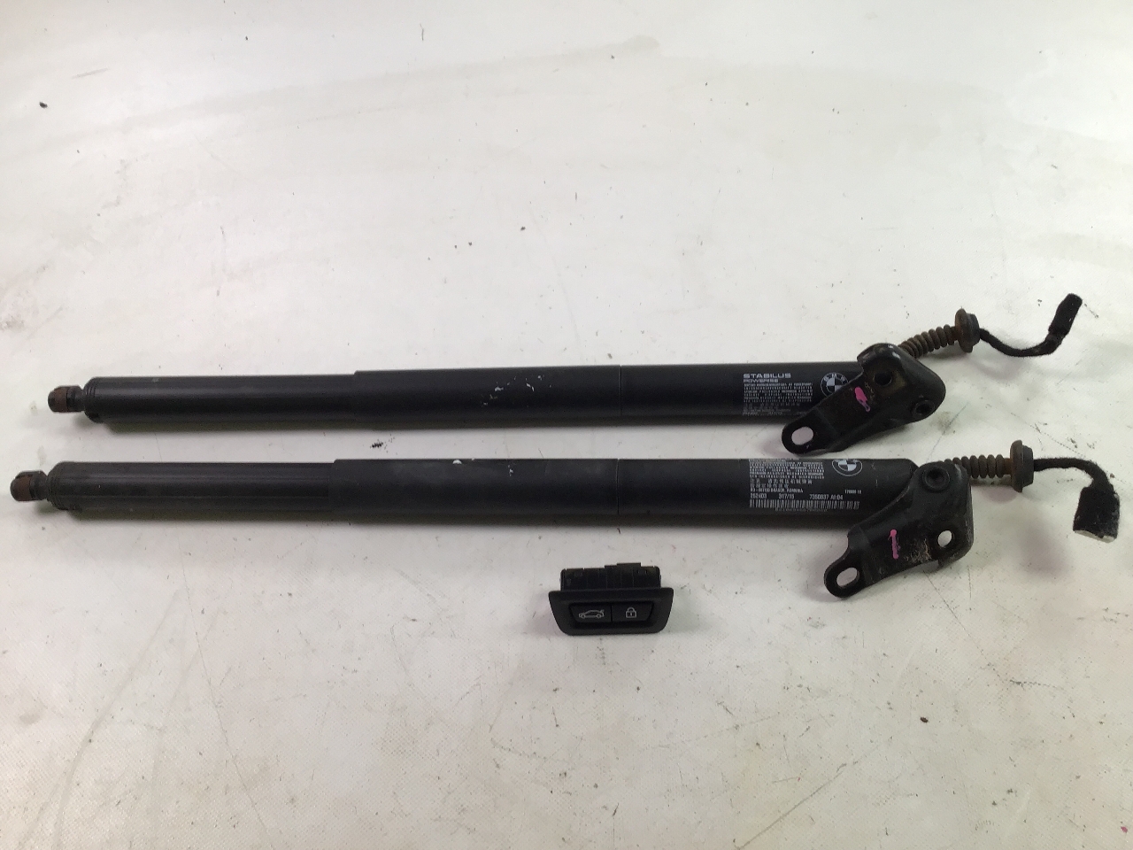 Elektrisches Heckklappenset BMW X1 (F48) sDrive 20d  140 kW  190 PS (11.2015-> )