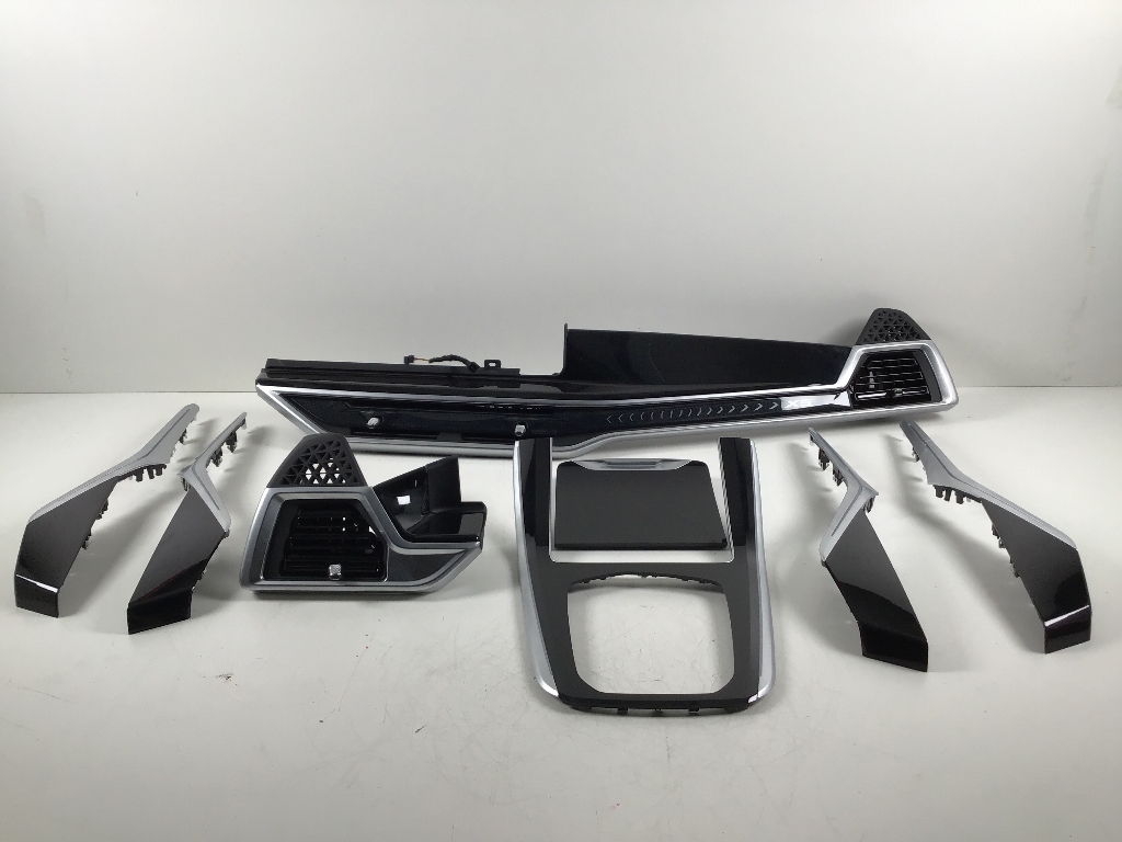 Interior trim set BMW X5 (G05, F95) xDrive40d Mild-Hybrid  259 kW  352 PS (06.2023-> ) Interior trim set BMW X5 (G05, F95) xDrive40d Mild-Hybrid  259 kW  352 PS (06.2023-> )
