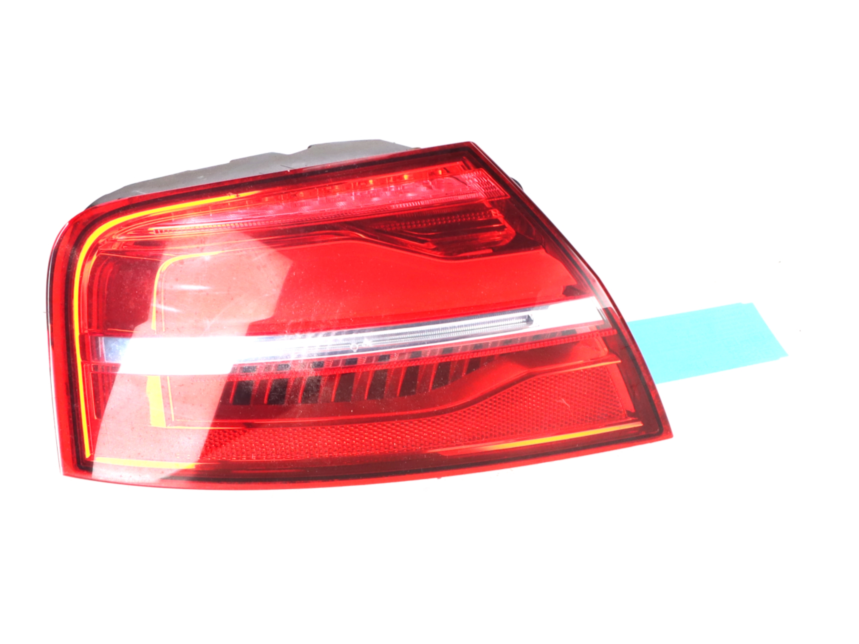 Tylne światło lewa zewnętrzna AUDI A8 (4H) 3.0 TDI quattro  190 kW  258 PS (10.2013-01.2018)