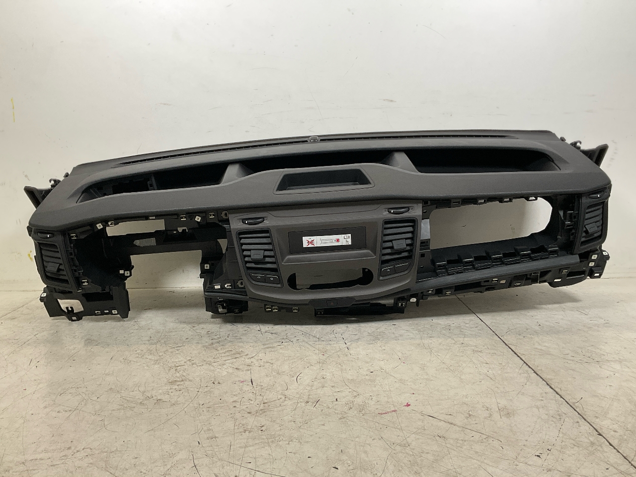 Car dashboard FORD Transit V363 Pritsche/Fahrgestell (FED, FFD) 2.0 TDCi  125 kW  170 PS (03.2016-> )