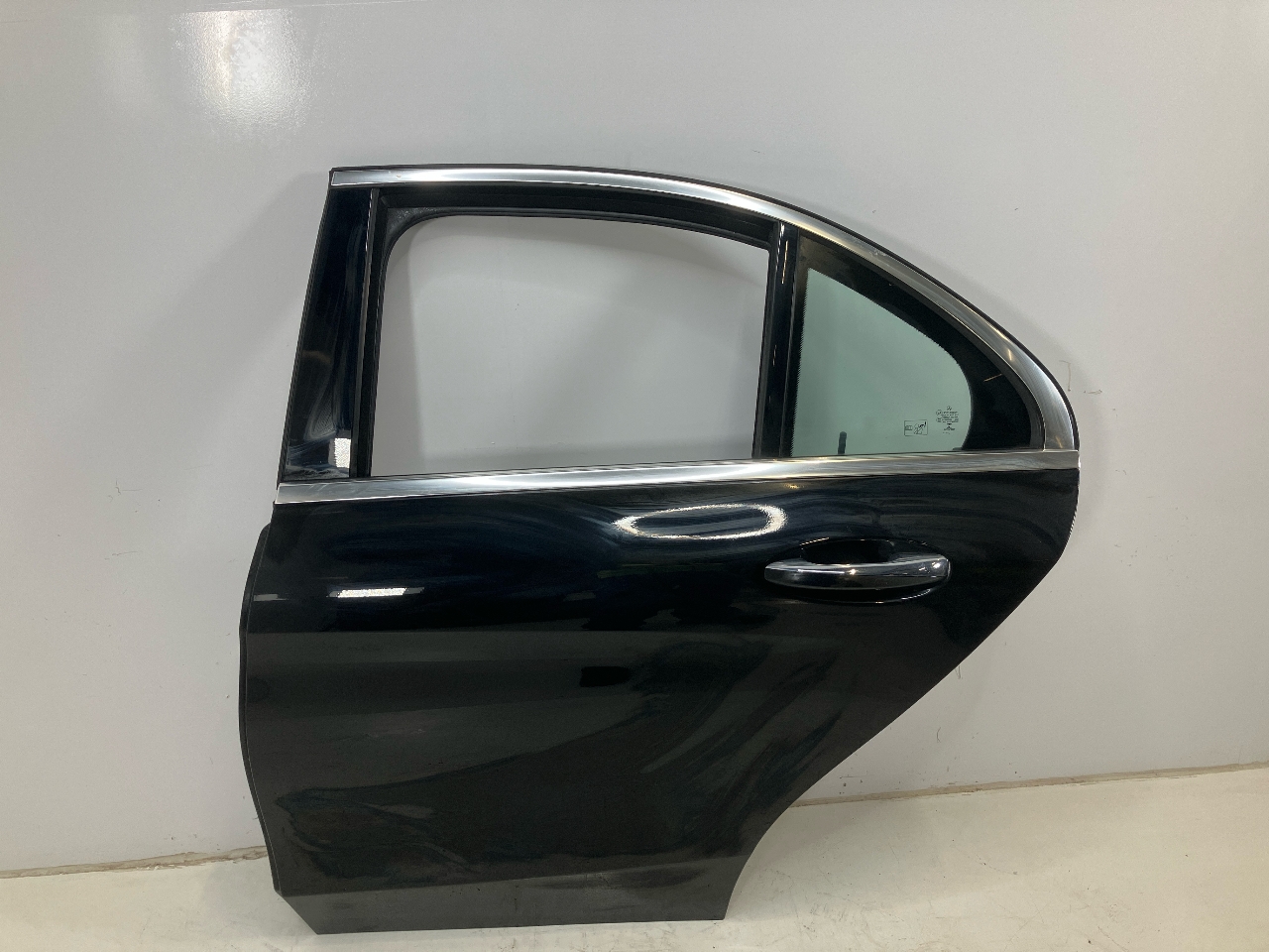 Porte arrière gauche MERCEDES-BENZ C-Klasse (W205) C 220 BLUETEC  125 kW  170 PS (02.2014-05.2018)