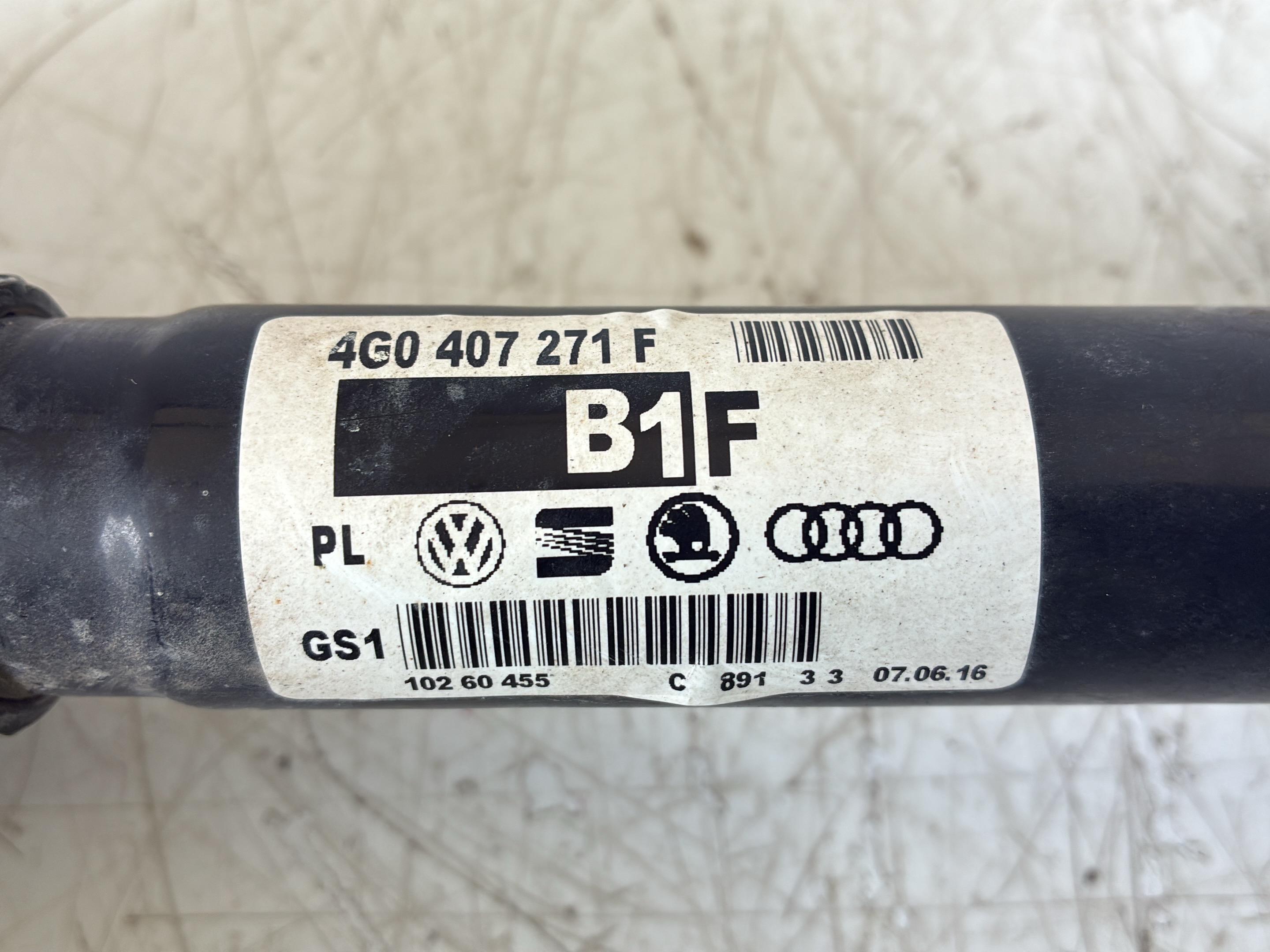 Aandrijfas linksvoor AUDI A8 (4H) 3.0 TDI quattro  190 kW  258 PS (10.2013-01.2018)