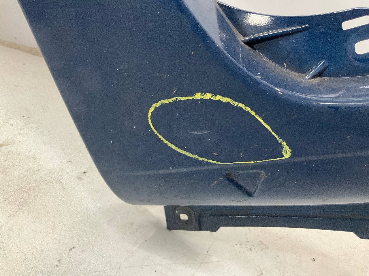 Spatbord linksvoor MERCEDES-BENZ Citan Kasten (W415) 111 CDI  85 kW  116 PS (05.2019-08.2021)