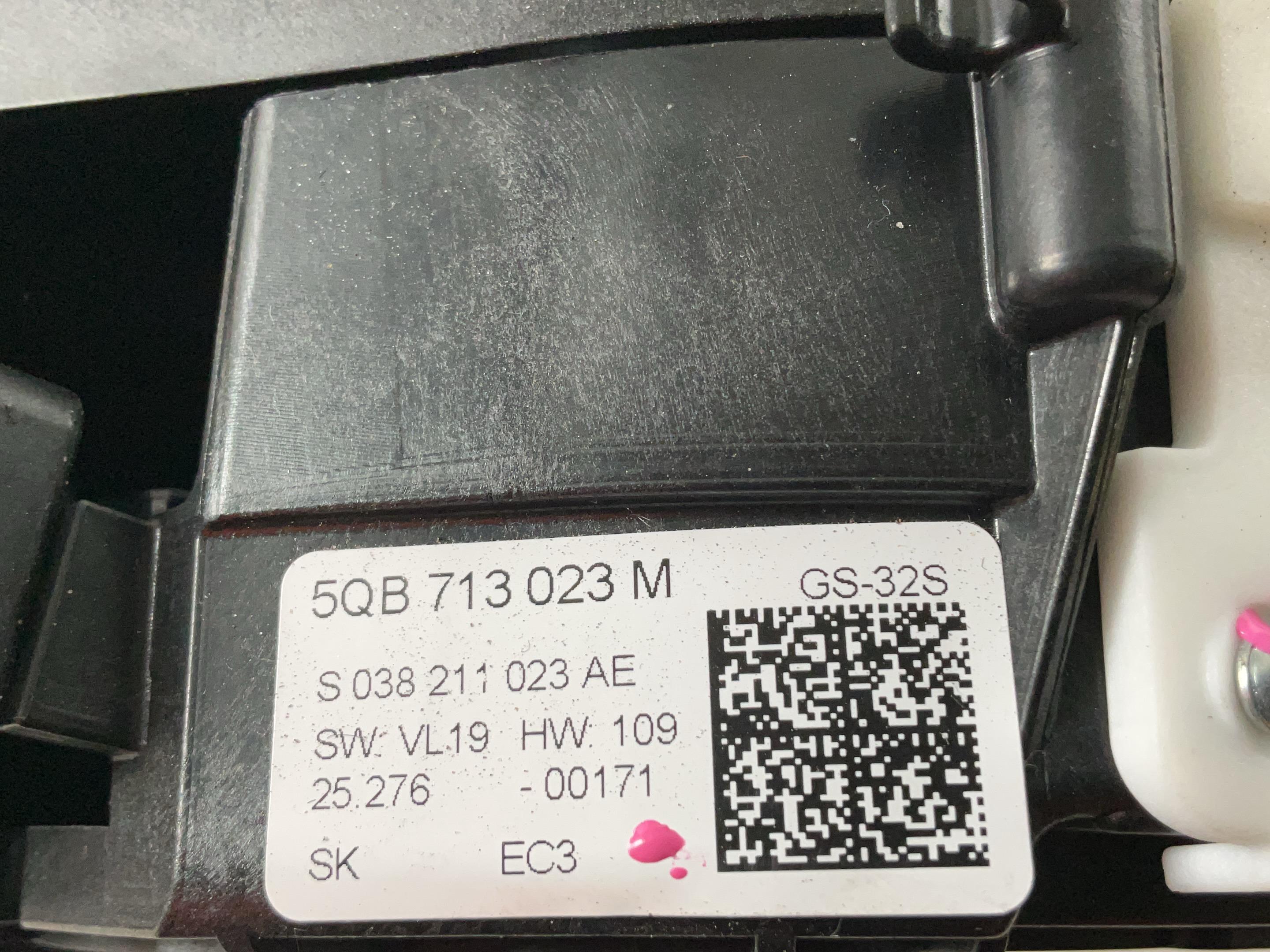 Schaltkulisse VW Touran II (5T) 2.0 TDI  110 kW  150 PS (05.2015-> )