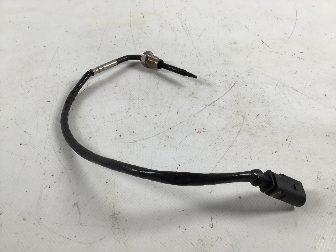 Sonde de température des gaz d'échappement VW Touareg III (CR7) 3.0 TDI  210 kW  286 PS (11.2017-> ) Sonde de température des gaz d'échappement VW Touareg III (CR7) 3.0 TDI  210 kW  286 PS (11.2017-> )