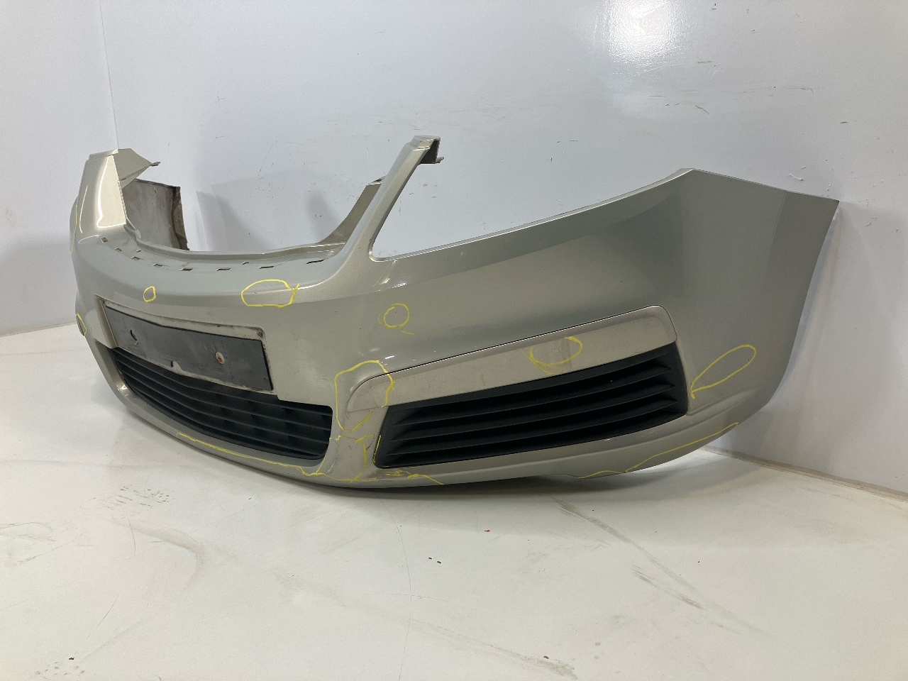 Stoßstange vorne OPEL Zafira B (A05) 2.0  177 kW  241 PS (01.2006-12.2010)