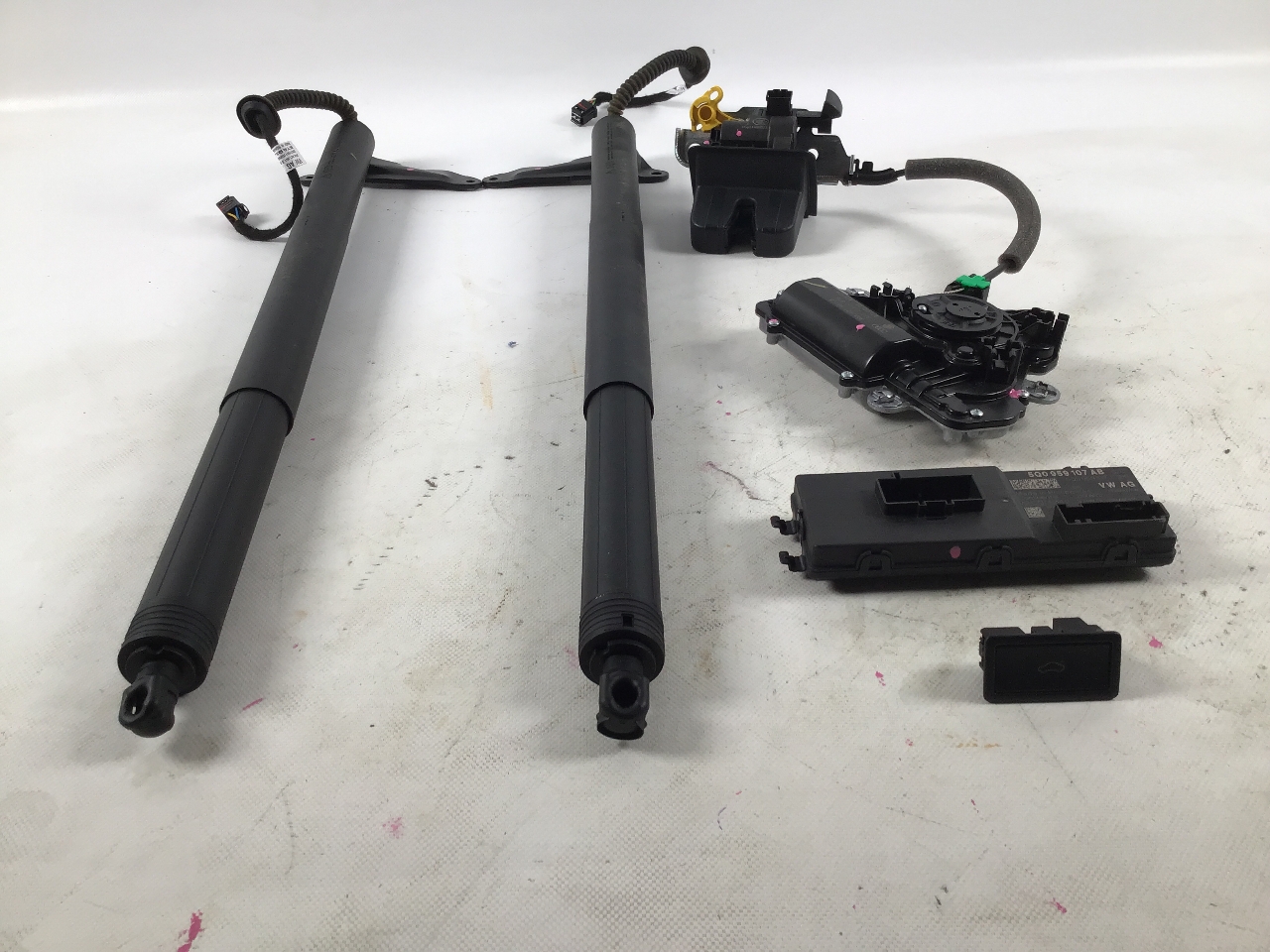 Set pentru hayon electric VW Arteon (3H) 2.0 TSI 4motion  200 kW  272 PS (09.2018-> )