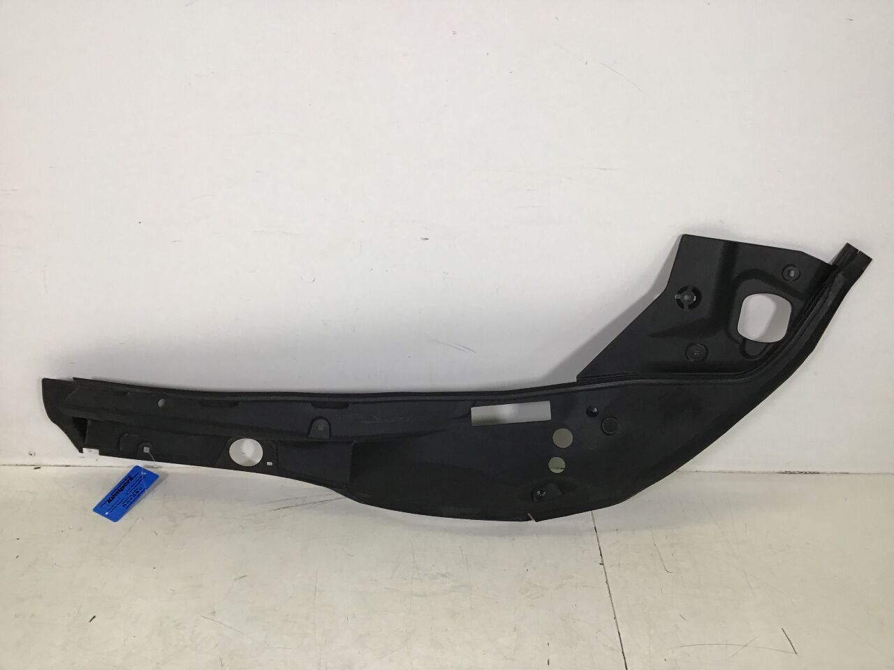 Cover fender right front TOYOTA Supra (DB) 3.0 GR  250 kW  340 PS (03.2019-> )