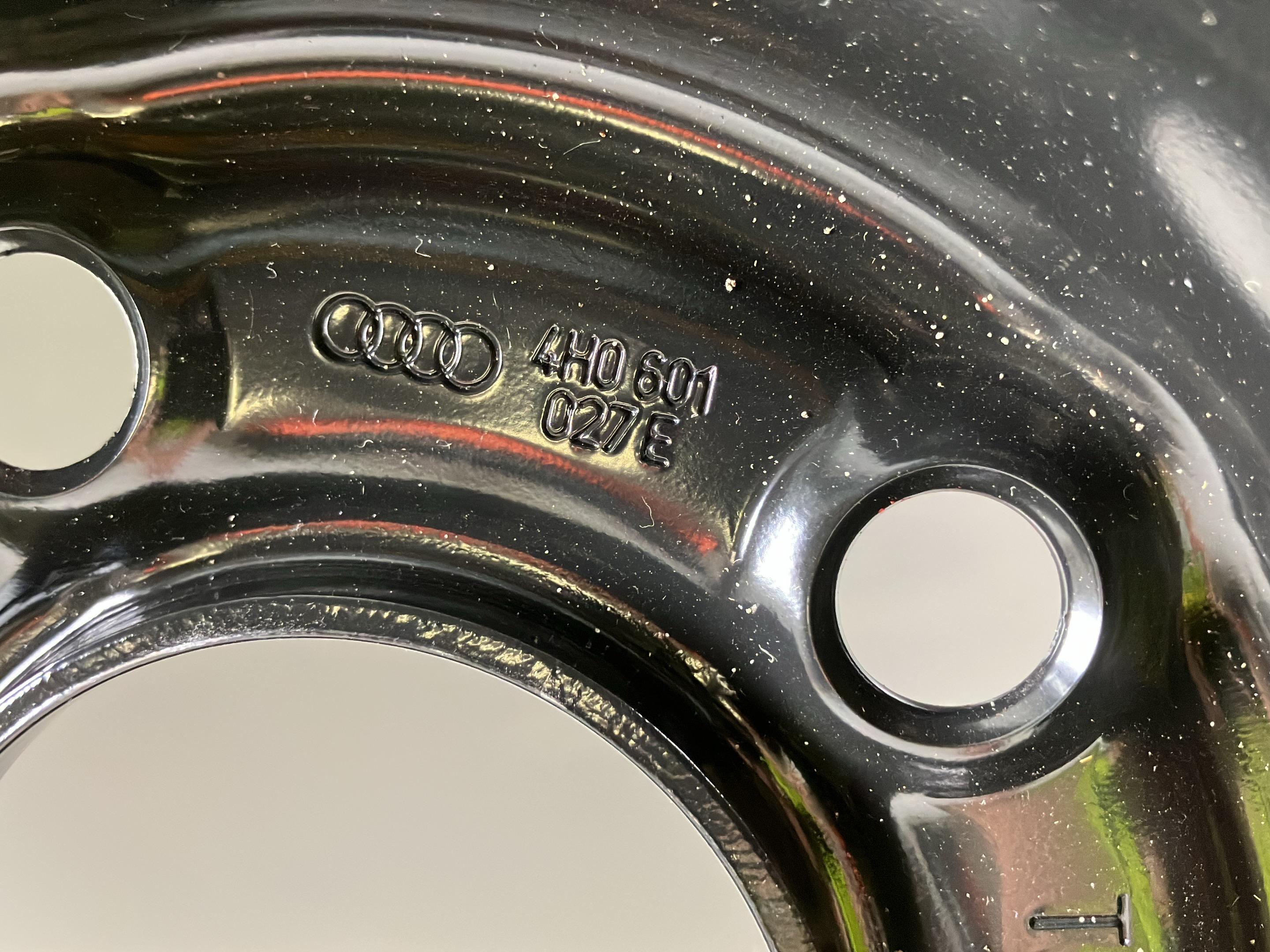 Roue de secours AUDI A8 (4H) 3.0 TDI quattro  190 kW  258 PS (10.2013-01.2018)