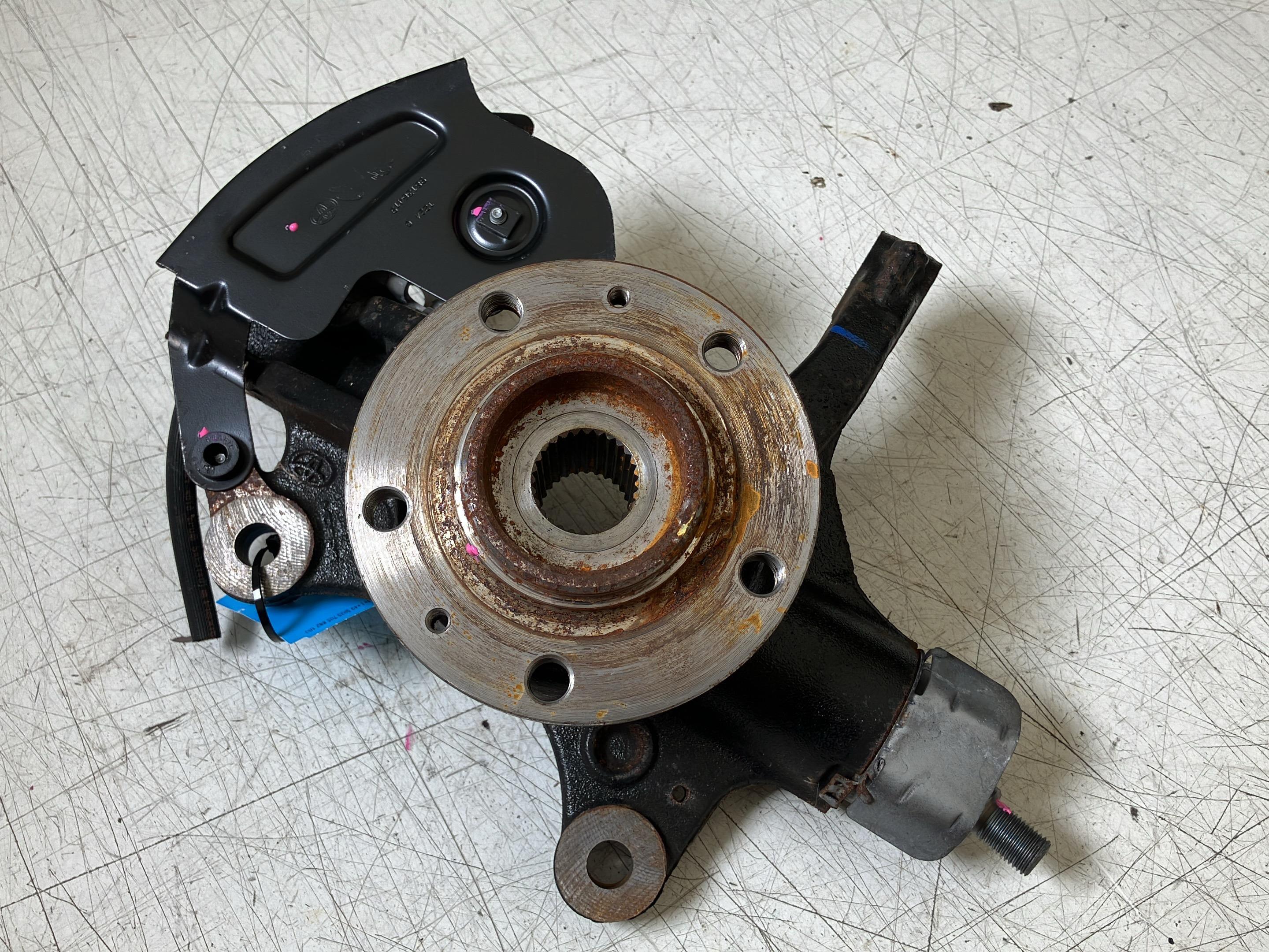 Achsschenkel links vorne OPEL Jumpy Kasten (V) E-Expert Hydrogen  100 kW  136 PS (10.2024-> )