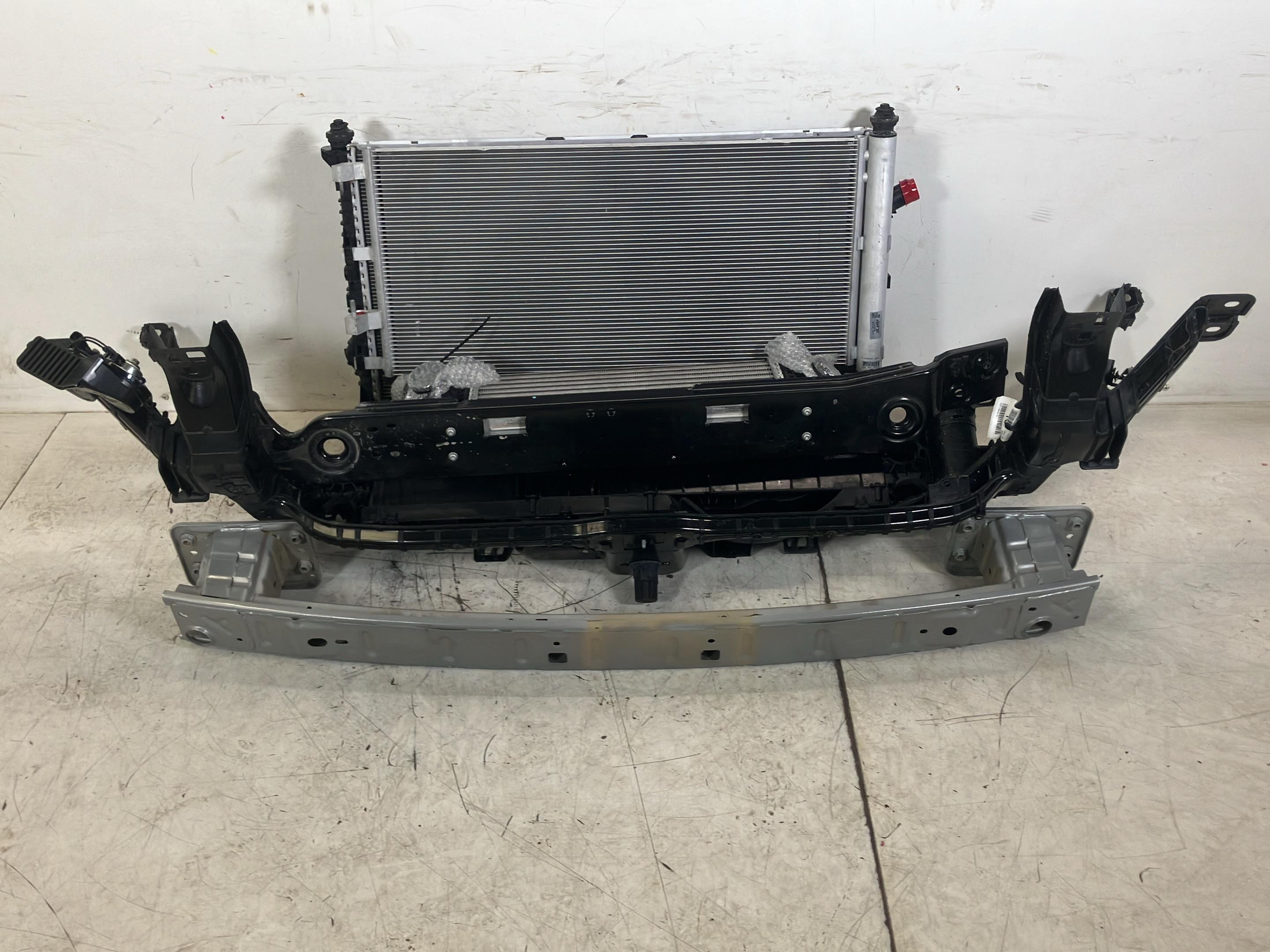 Pachet radiator cu bara de protecție FORD Transit V363 Bus (FAD, FBD) 2.0 EcoBlue  121 kW  165 PS (07.2023-> )