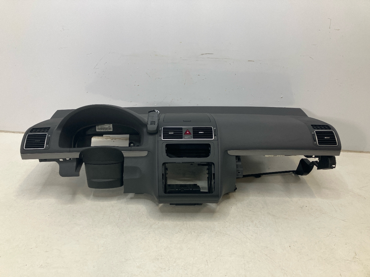 Armaturenbrett VW Touran (1T1, 1T2) 1.6 TDI  77 kW  105 PS (05.2010-05.2015)