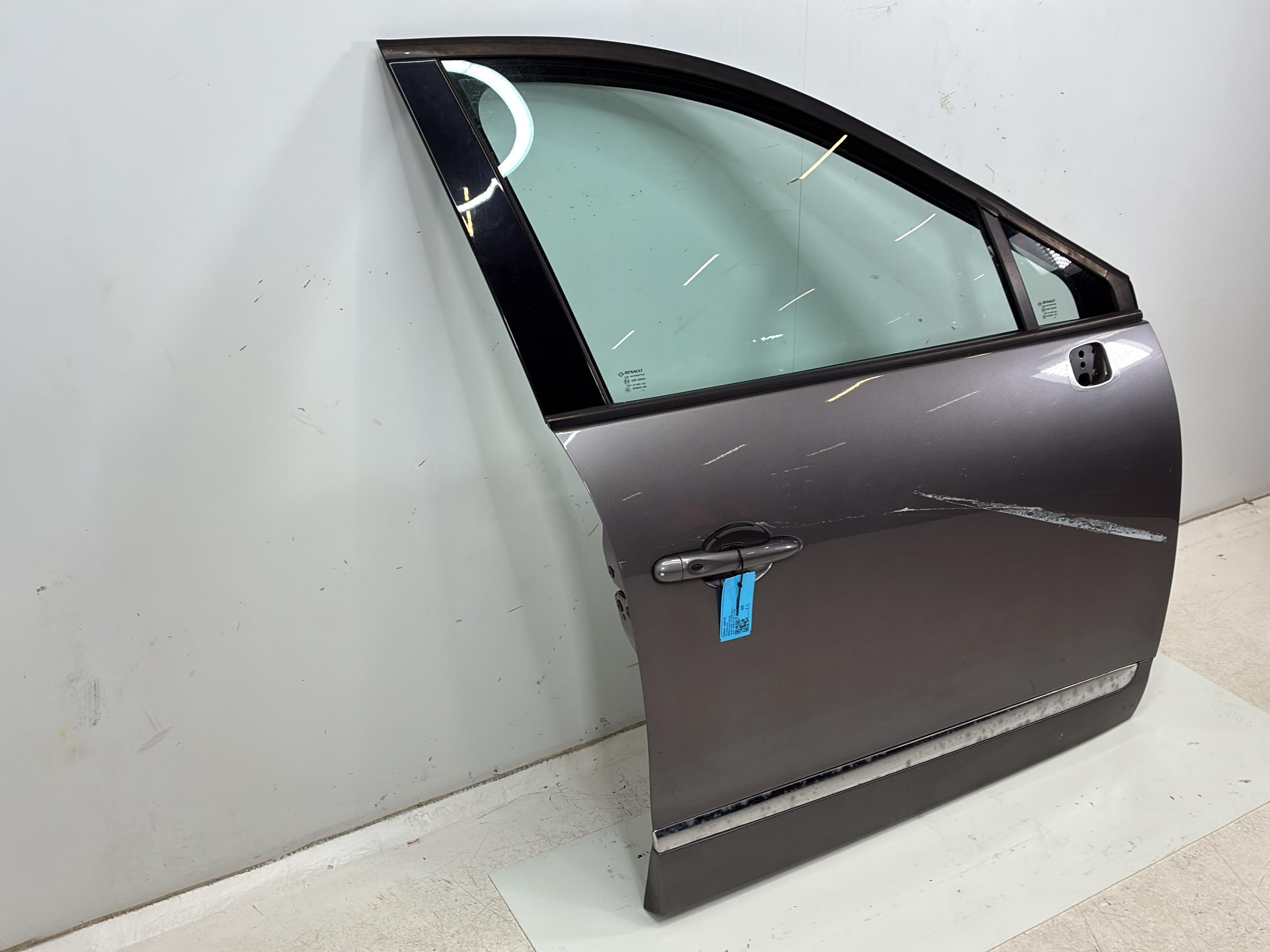 Tür rechts vorne RENAULT Scenic III (JZ) 1.6 dCi  96 kW  131 PS (04.2011-> )