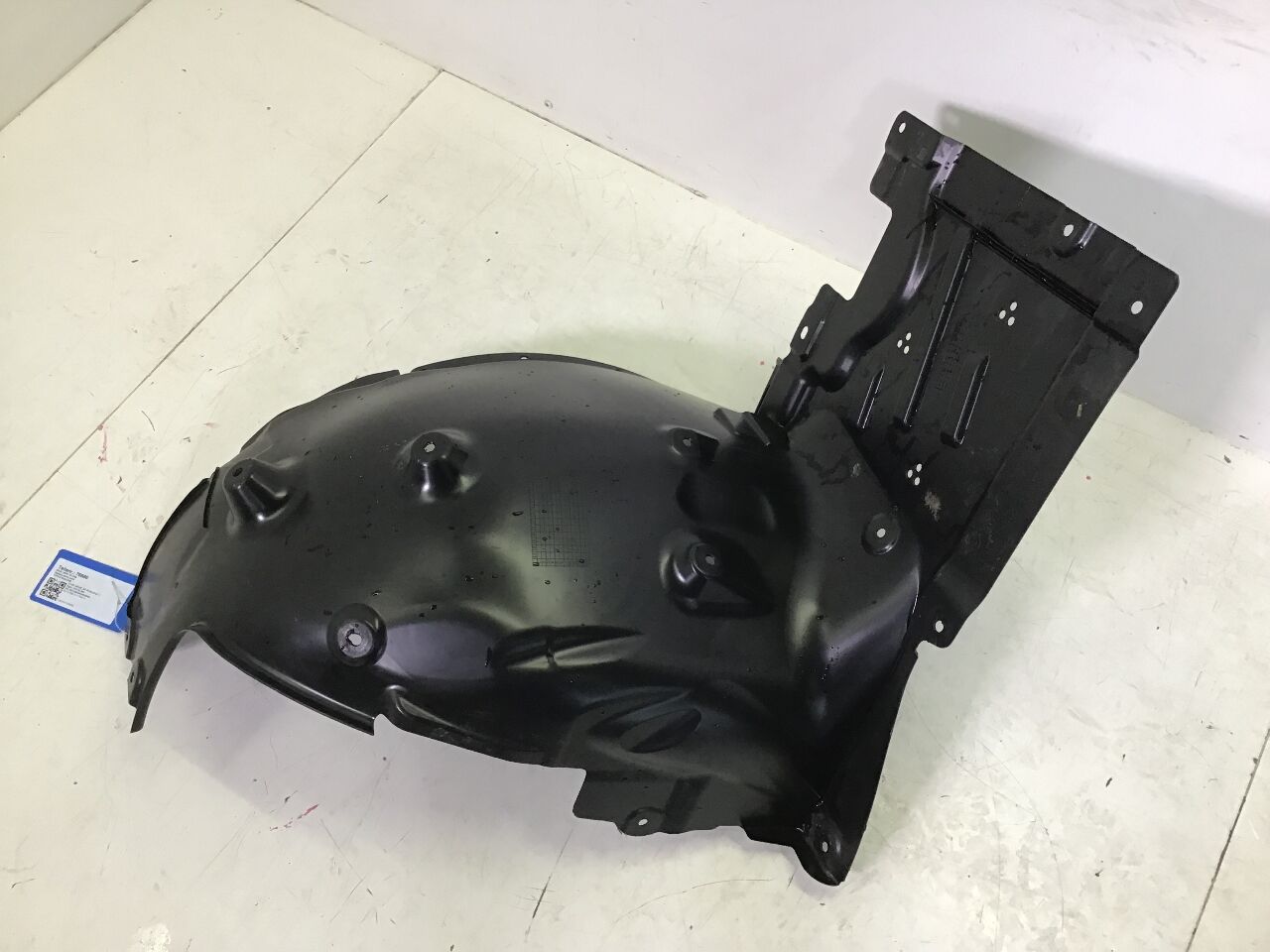 Wheel house right front TOYOTA Supra (DB) 3.0 GR  250 kW  340 PS (03.2019-> )