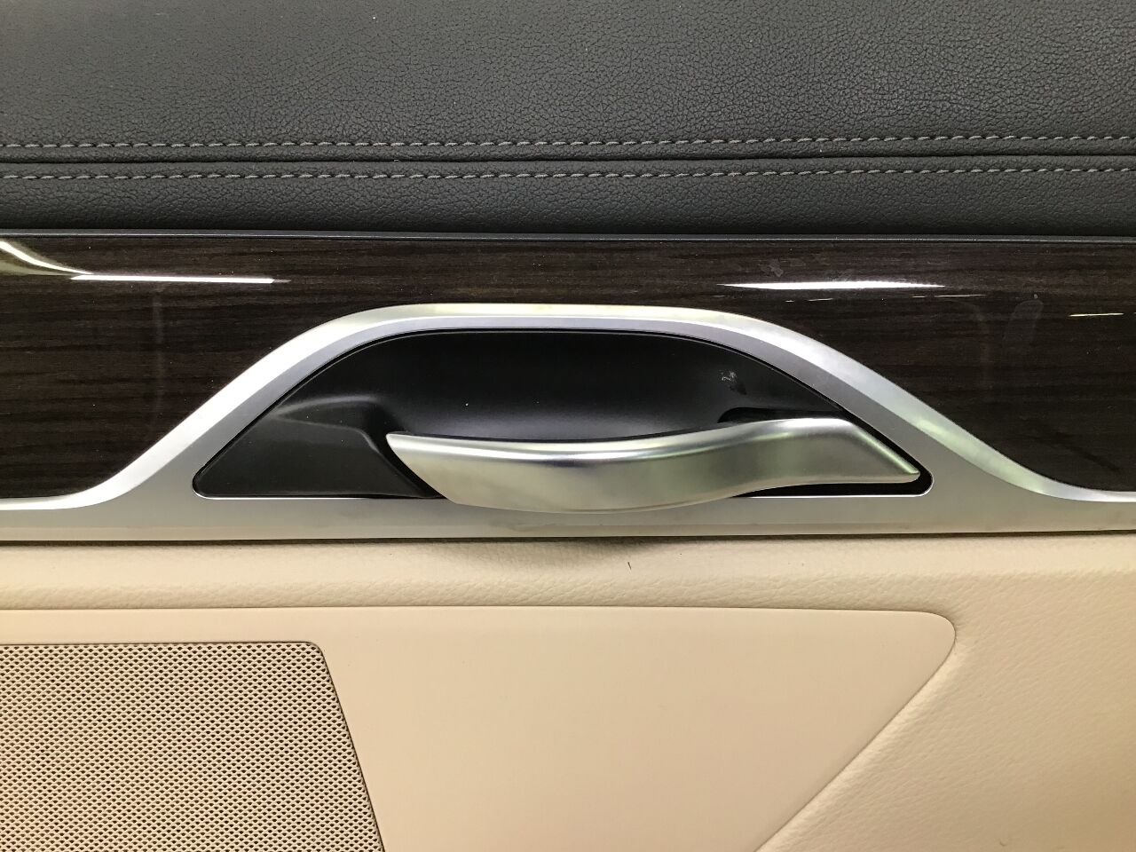 Door panelling right rear BMW 7er (G11, G12) 730d  195 kW  265 PS (09.2015-> )
