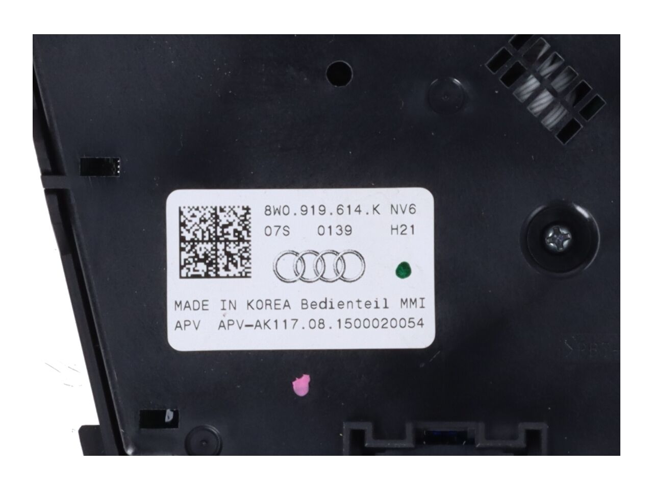 Radio control AUDI A4 (8W, B9) 2.0 TDI  110 kW  150 PS (05.2015-> )