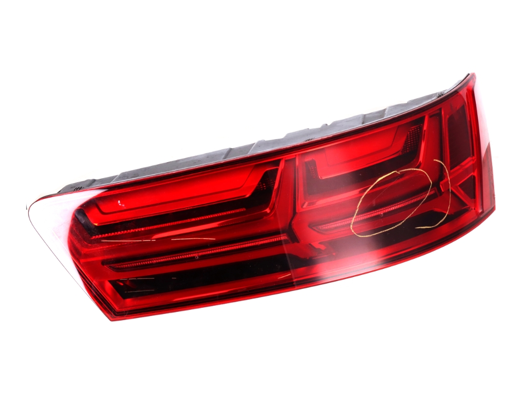 Feu arrière droite AUDI Q7 (4M) 3.0 TDI  200 kW  272 PS (06.2015-> )