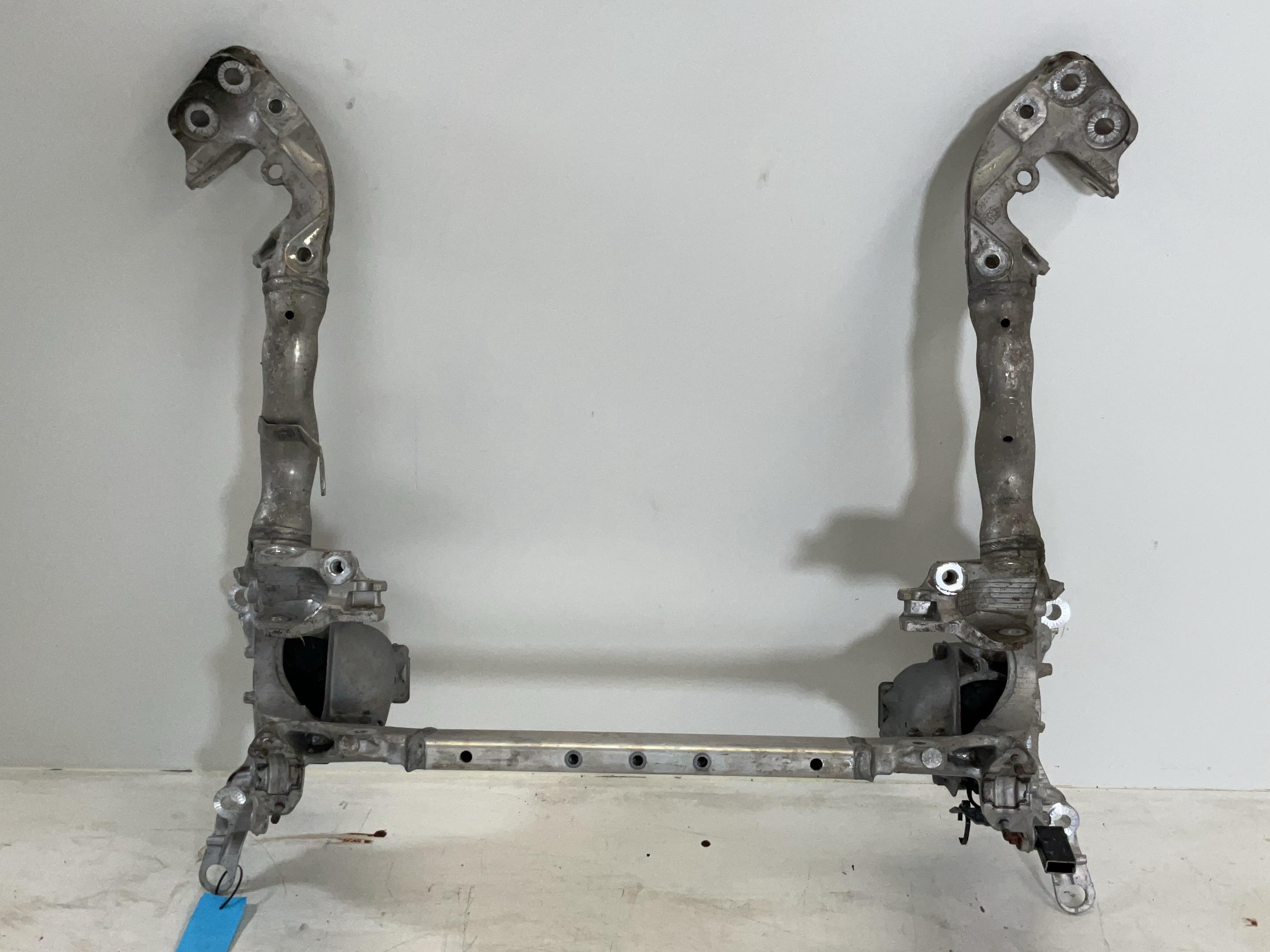 Front axle carrier AUDI A5 Cabriolet (8F) 3.0 TDI  150 kW  204 PS (10.2011-01.2017)