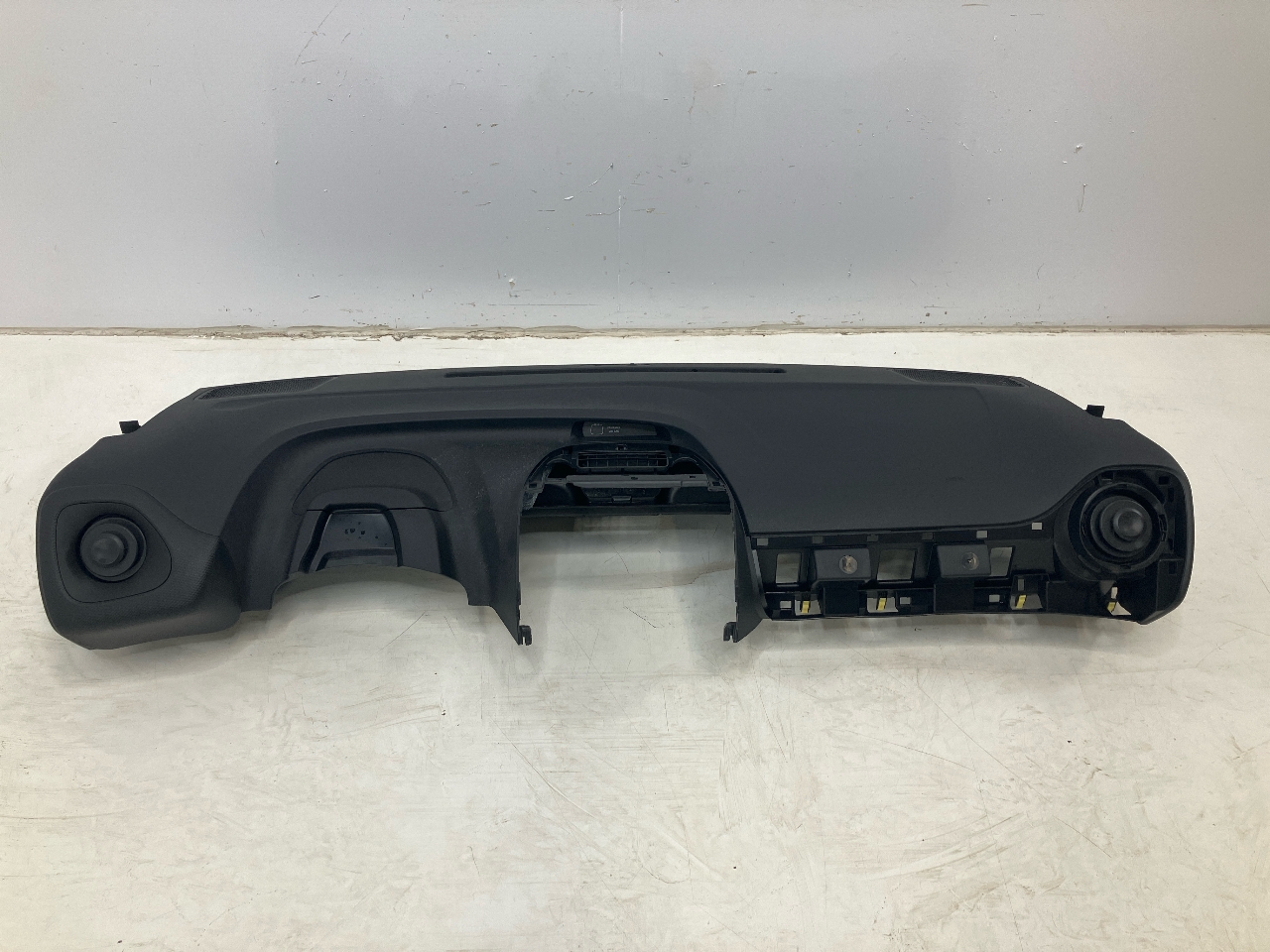 Armaturenbrett CITROEN C1 II 1.0 VTi 72  53 kW  72 PS (06.2018-> ) Armaturenbrett CITROEN C1 II 1.0 VTi 72  53 kW  72 PS (06.2018-> )