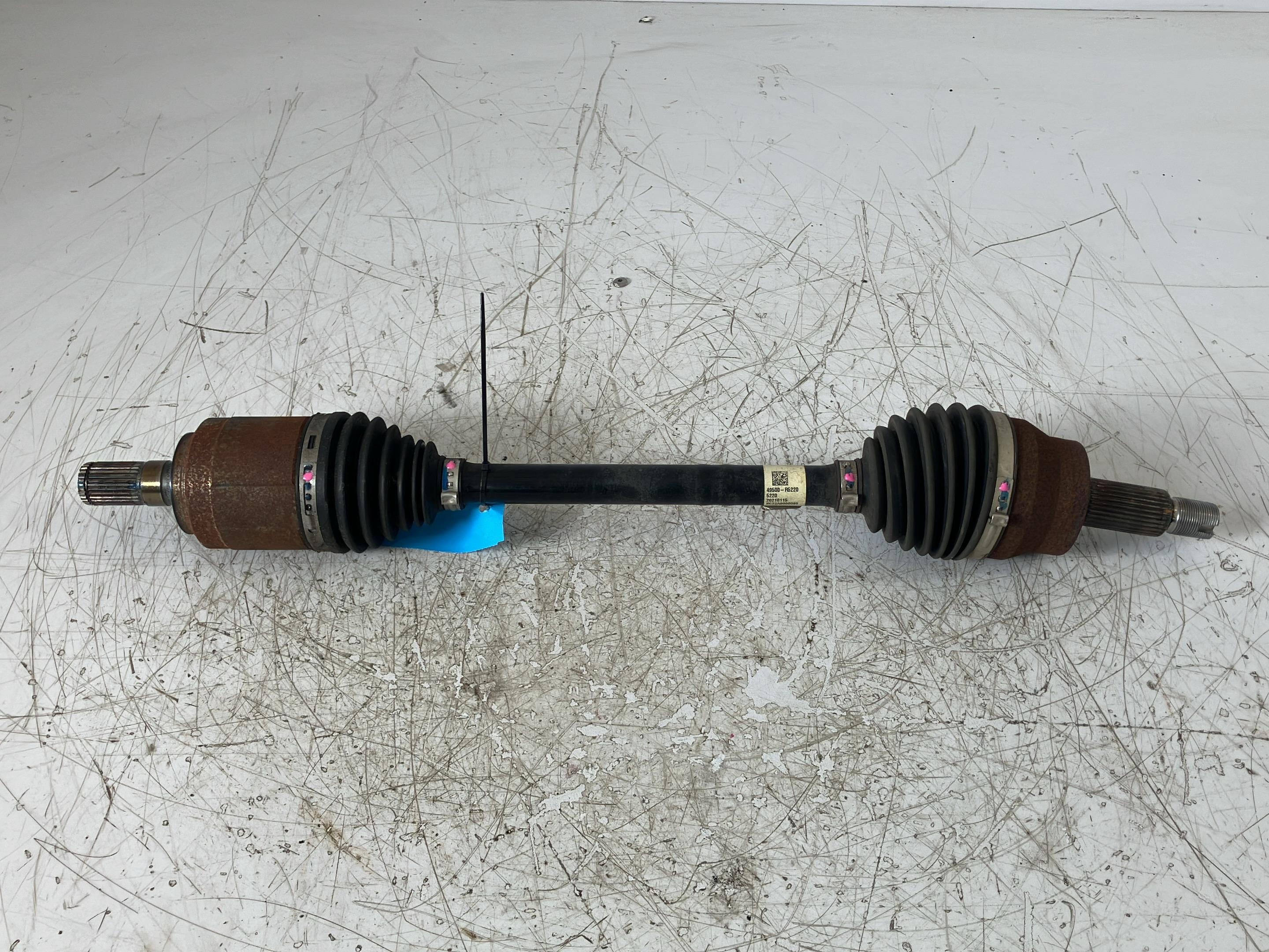 Drive shaft left front HYUNDAI Santa Fe IV (TM, TMA) 2.5 MPi  132 kW  180 PS (07.2021-> )