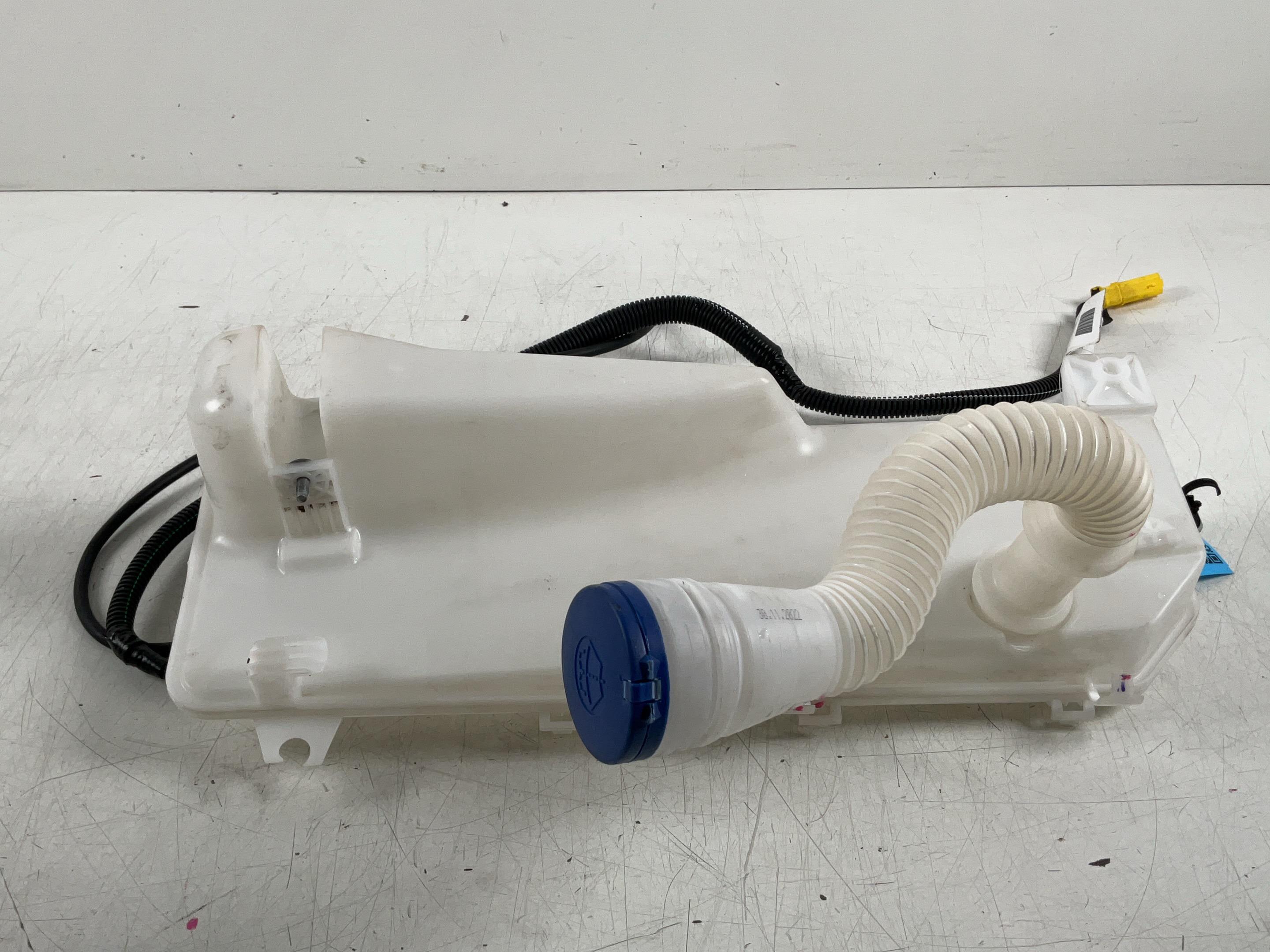Tank window cleaning OPEL Vivaro C Kasten (K0) Vivaro-e HYDROGEN  100 kW  136 PS (10.2024-> )