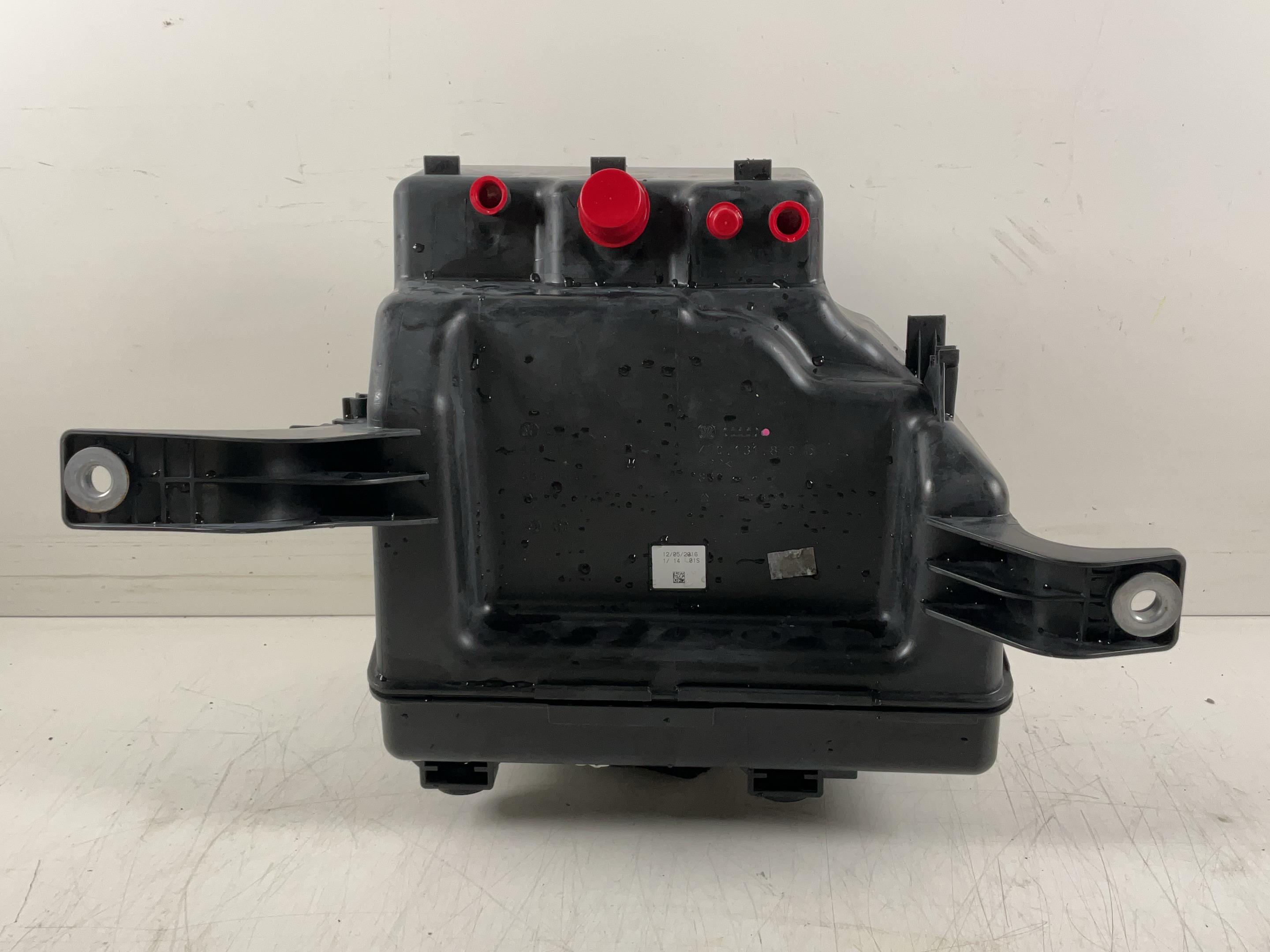 Réservoir AdBlue AUDI A8 (4H) 3.0 TDI quattro  190 kW  258 PS (10.2013-01.2018)