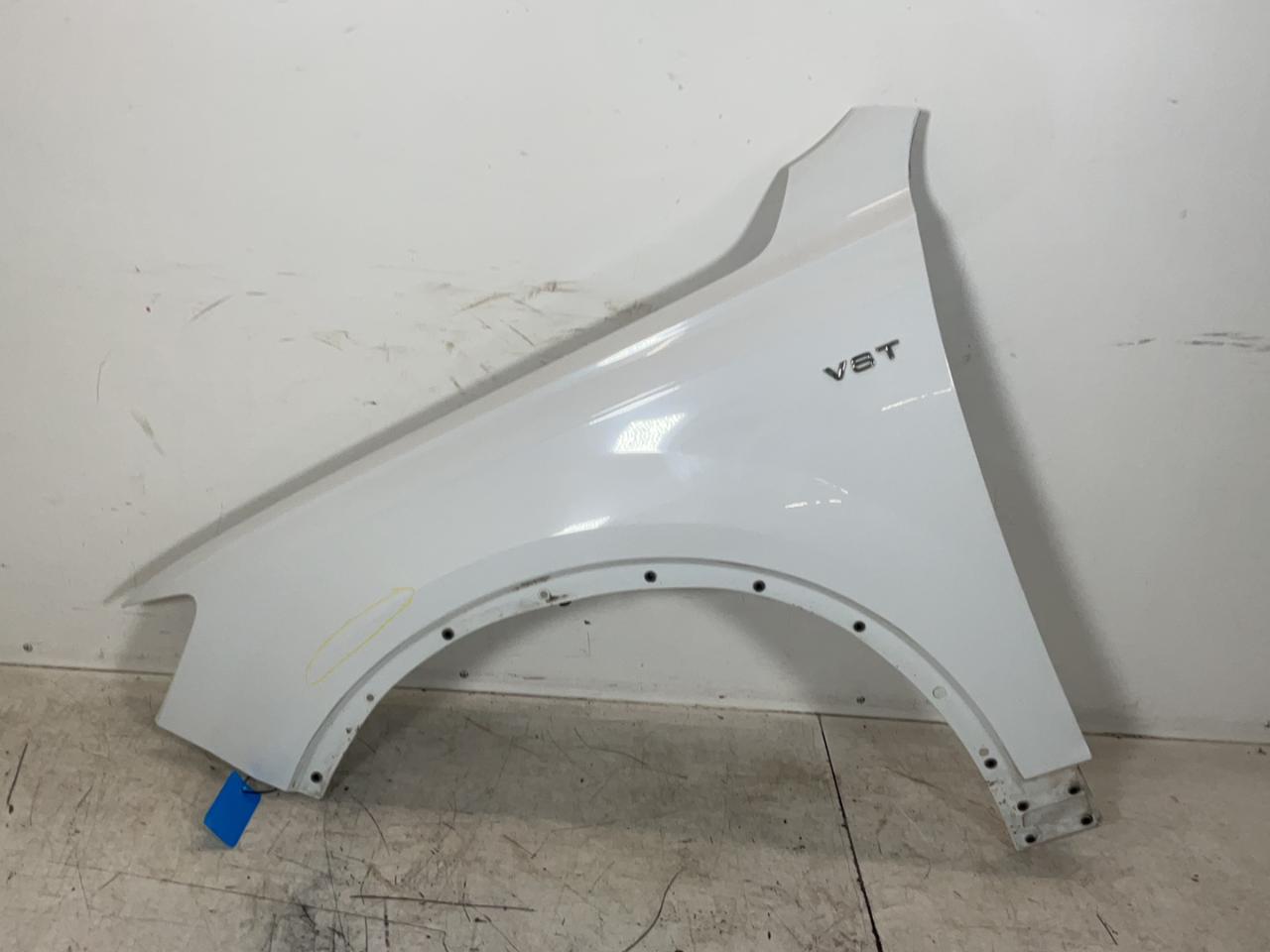 Spatbord linksvoor AUDI Q7 (4L) SQ7 TDI quattro  320 kW  435 PS (04.2016-> )