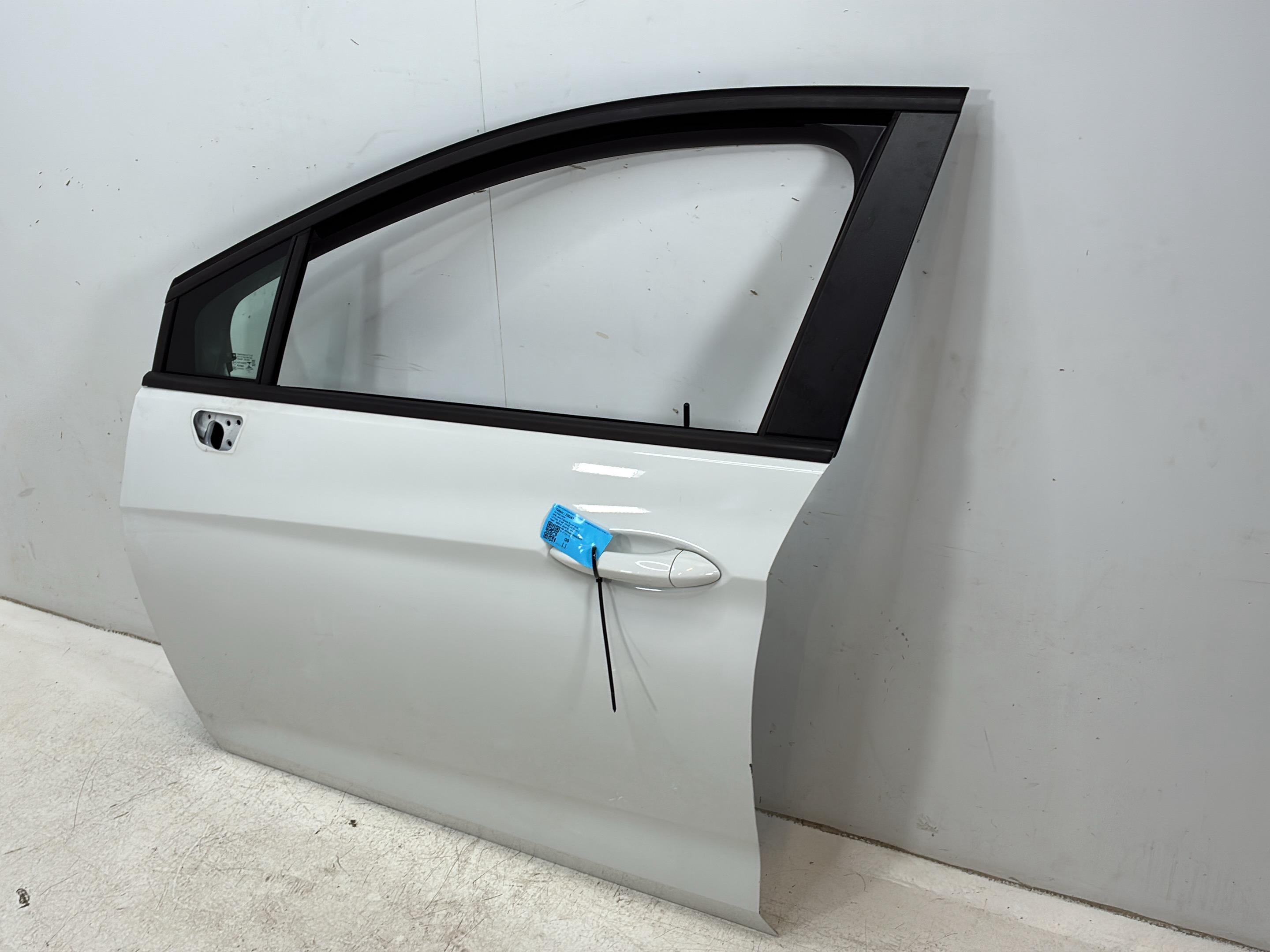 Door left front OPEL Astra K Sports Tourer (B16) 1.2 Turbo  81 kW  110 PS (08.2019-> )