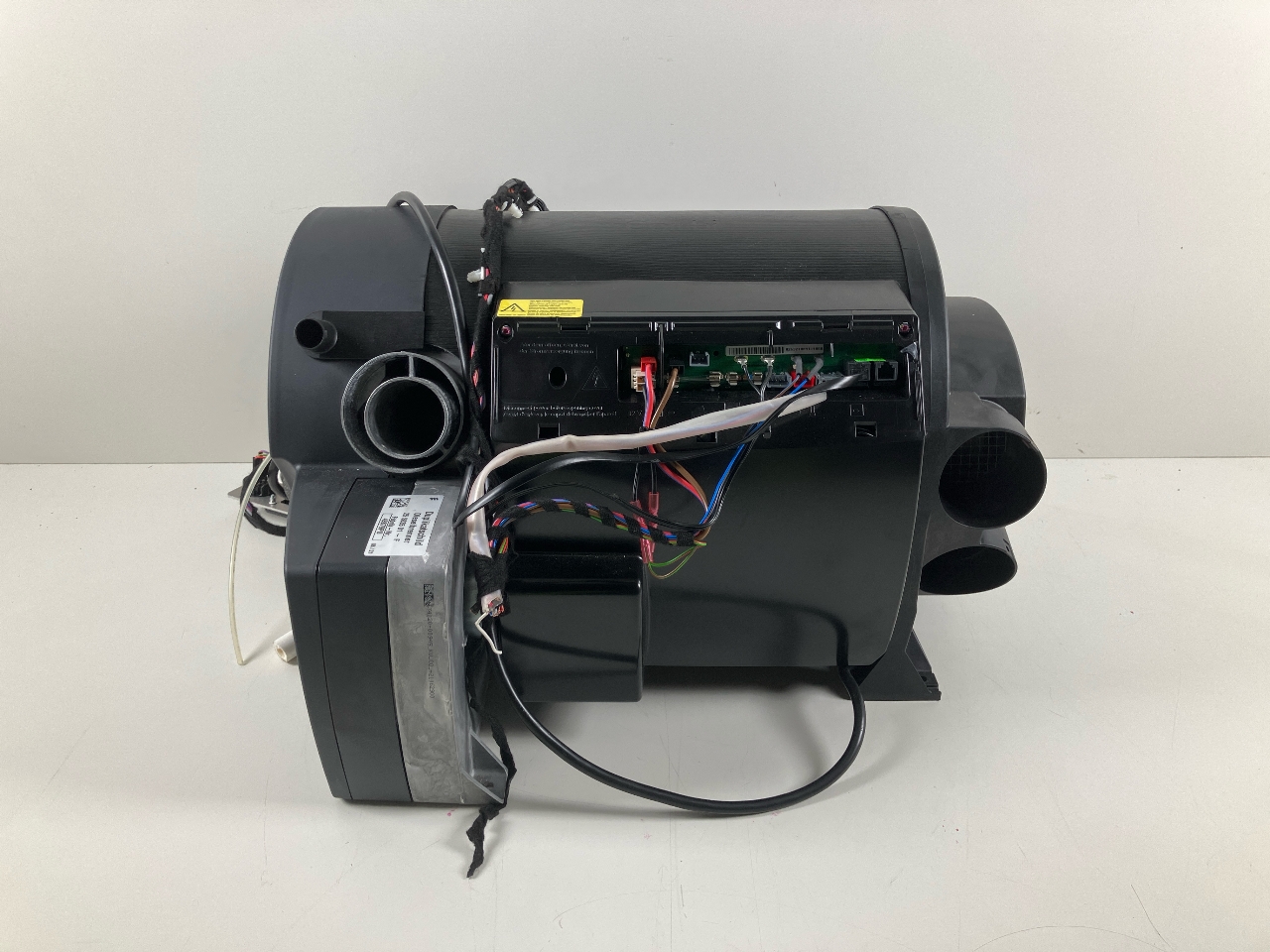 Heizgerät VW Grand California 2.0 TDI 4motion  130 kW  177 PS (04.2019-> ) Heizgerät VW Grand California 2.0 TDI 4motion  130 kW  177 PS (04.2019-> )