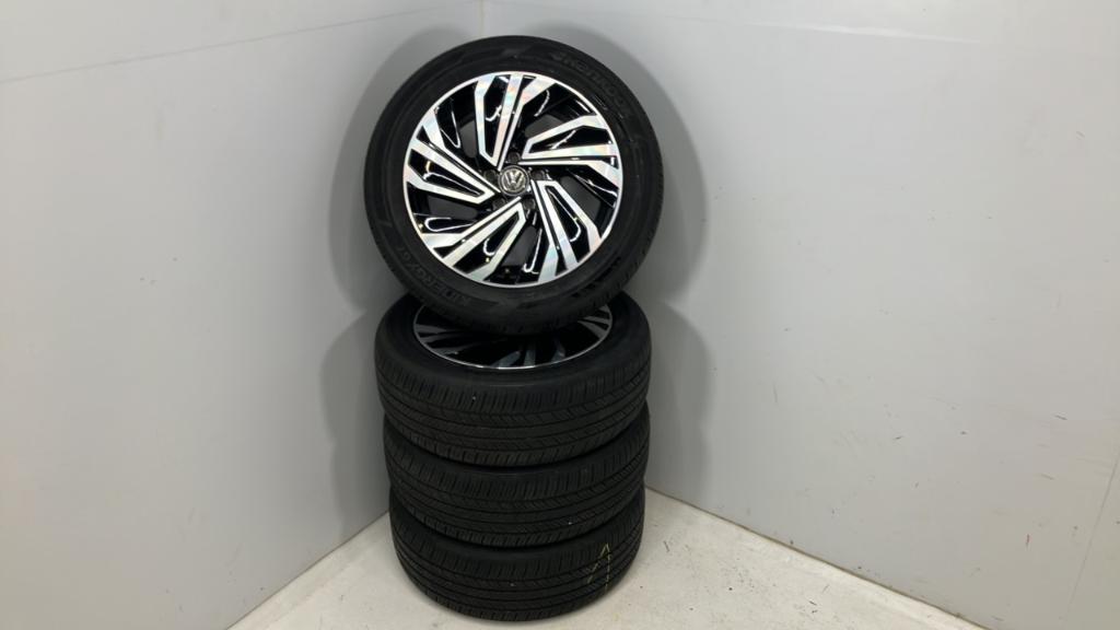 Roues complètes VW Golf VII (5G) 1.4 TSI  103 kW  140 PS (08.2012-> )