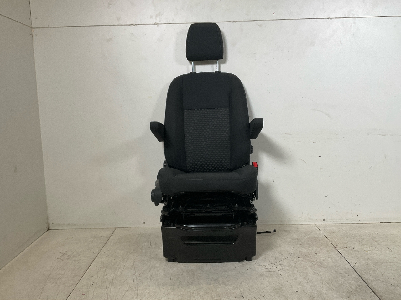 Sitz rechts vorne FORD Transit V363 Pritsche/Fahrgestell (FED, FFD) 2.0 TDCi  96 kW  130 PS (03.2016-> )