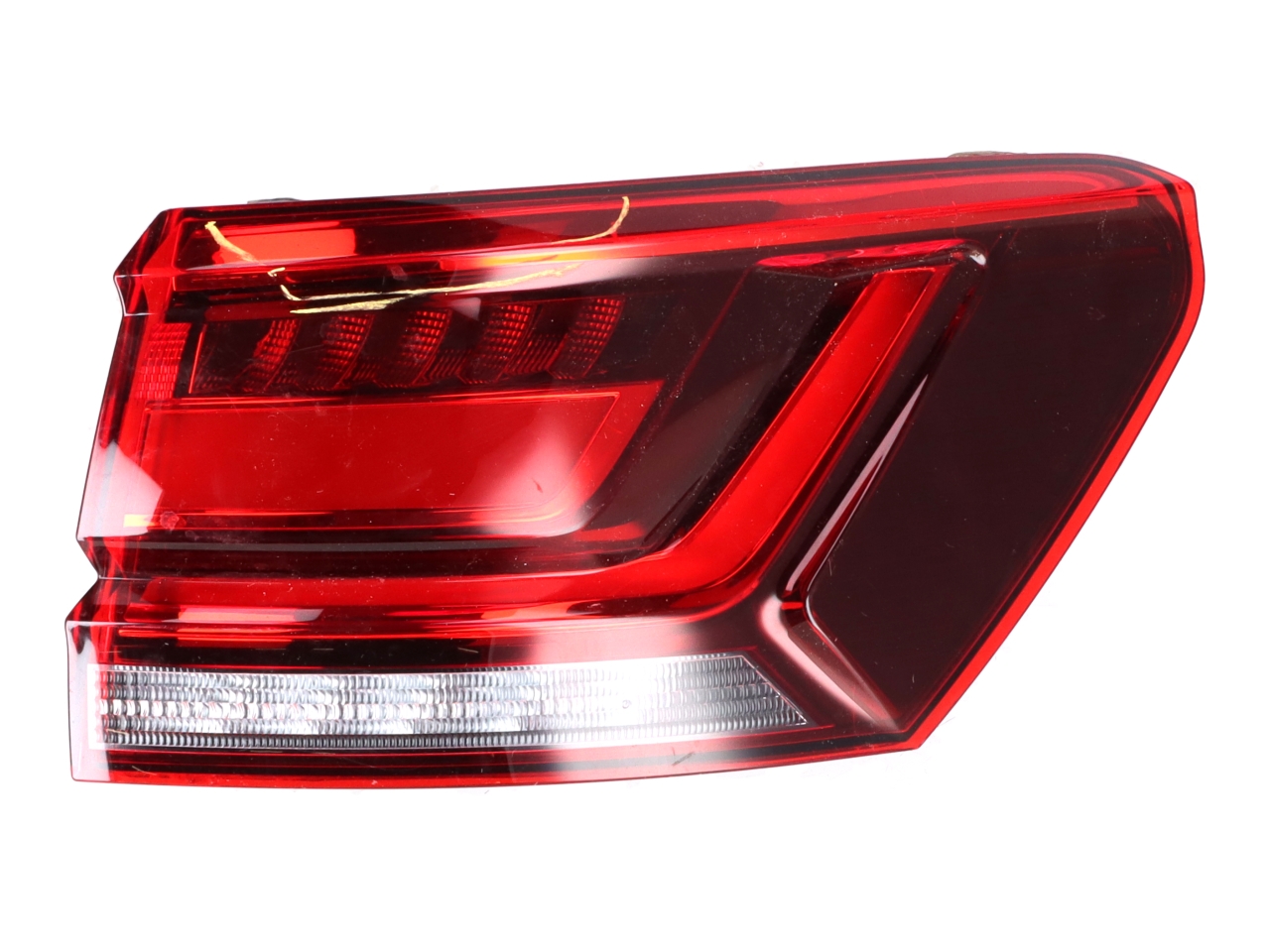 Tail-lamp right outside VW Touareg III (CR7) 3.0 TSI 4motion  250 kW  340 PS (03.2018-> ) Tail-lamp right outside VW Touareg III (CR7) 3.0 TSI 4motion  250 kW  340 PS (03.2018-> )