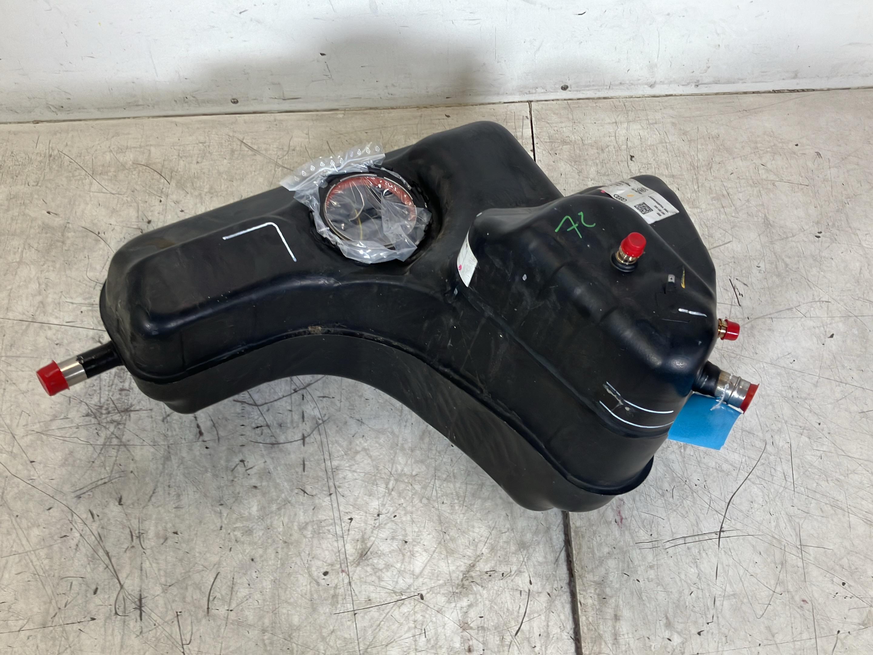 Tank AUDI R8 Spyder (4S) 5.2 FSI quattro  397 kW  540 PS (05.2016-> )