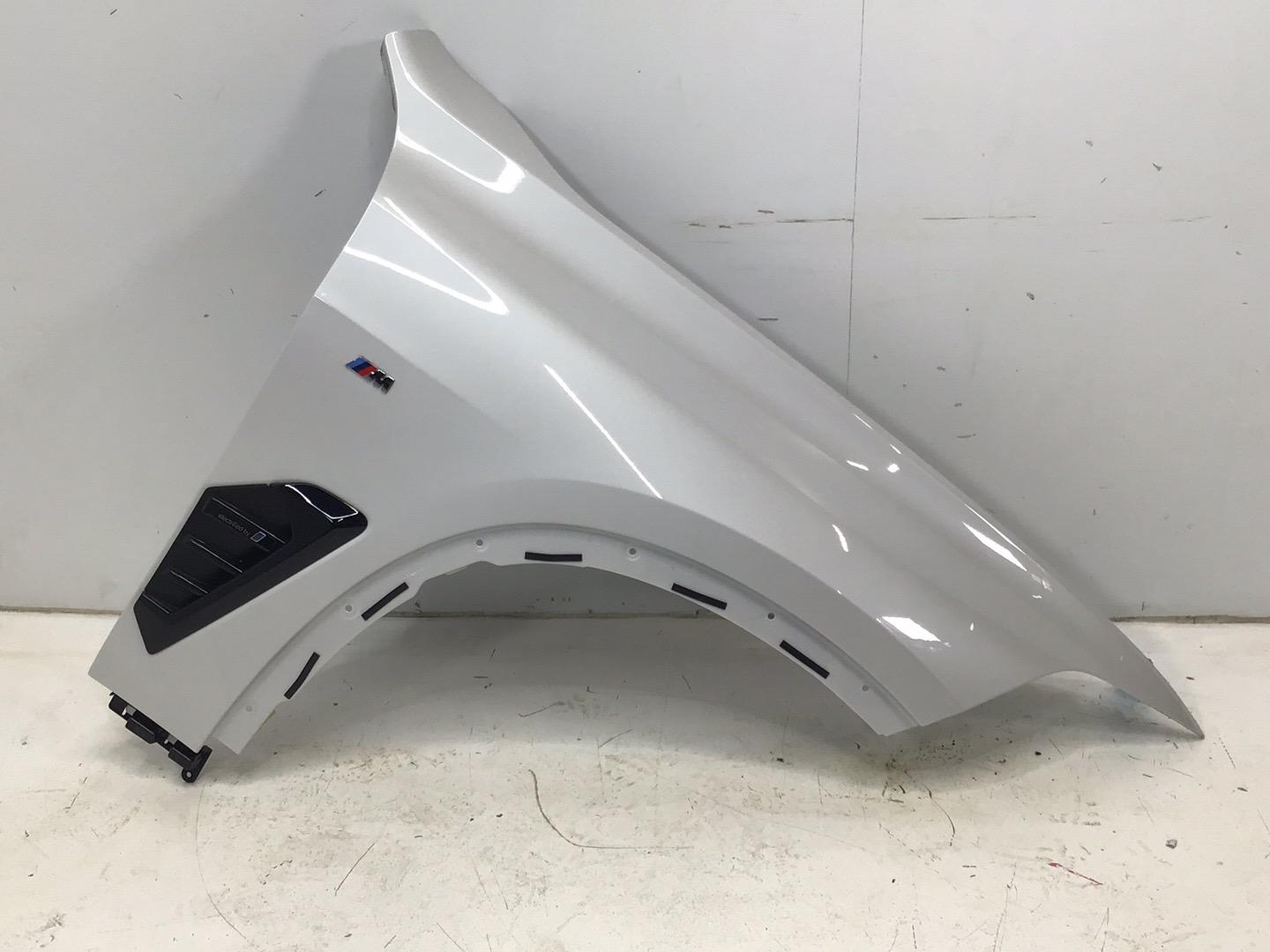 Aile avant droit BMW X5 (G05, F95) xDrive40d Mild-Hybrid  259 kW  352 PS (06.2023-> )